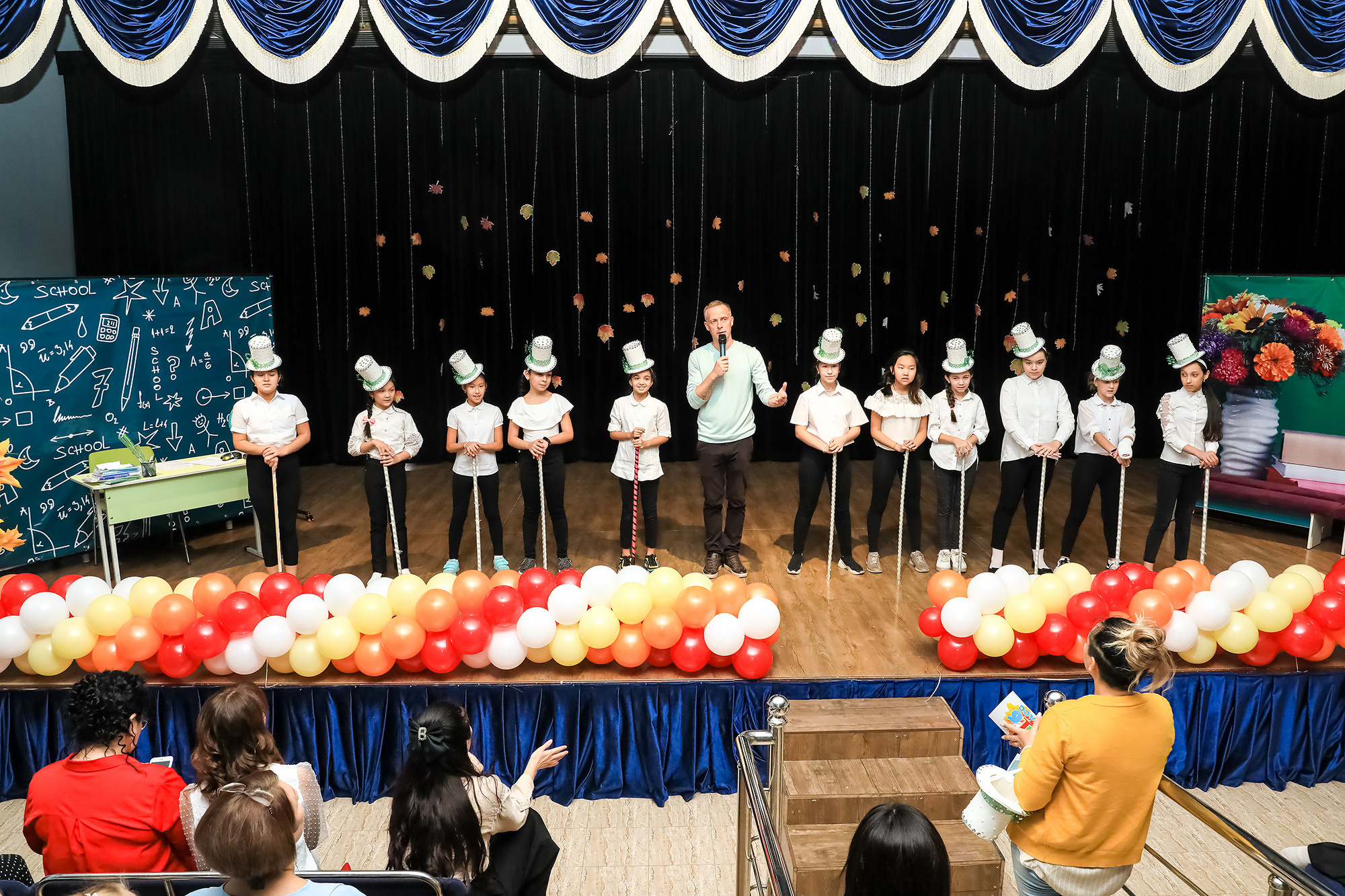 День учителя в Эврике. Семейный, детский, репортажный фотограф в Ташкенте Елена Аллабергенова