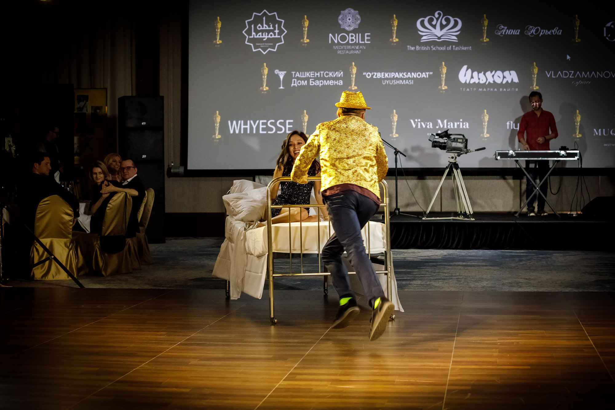 Бал для клуба жен дипломатов. Семейный, детский, репортажный фотограф в Ташкенте Елена Аллабергенова