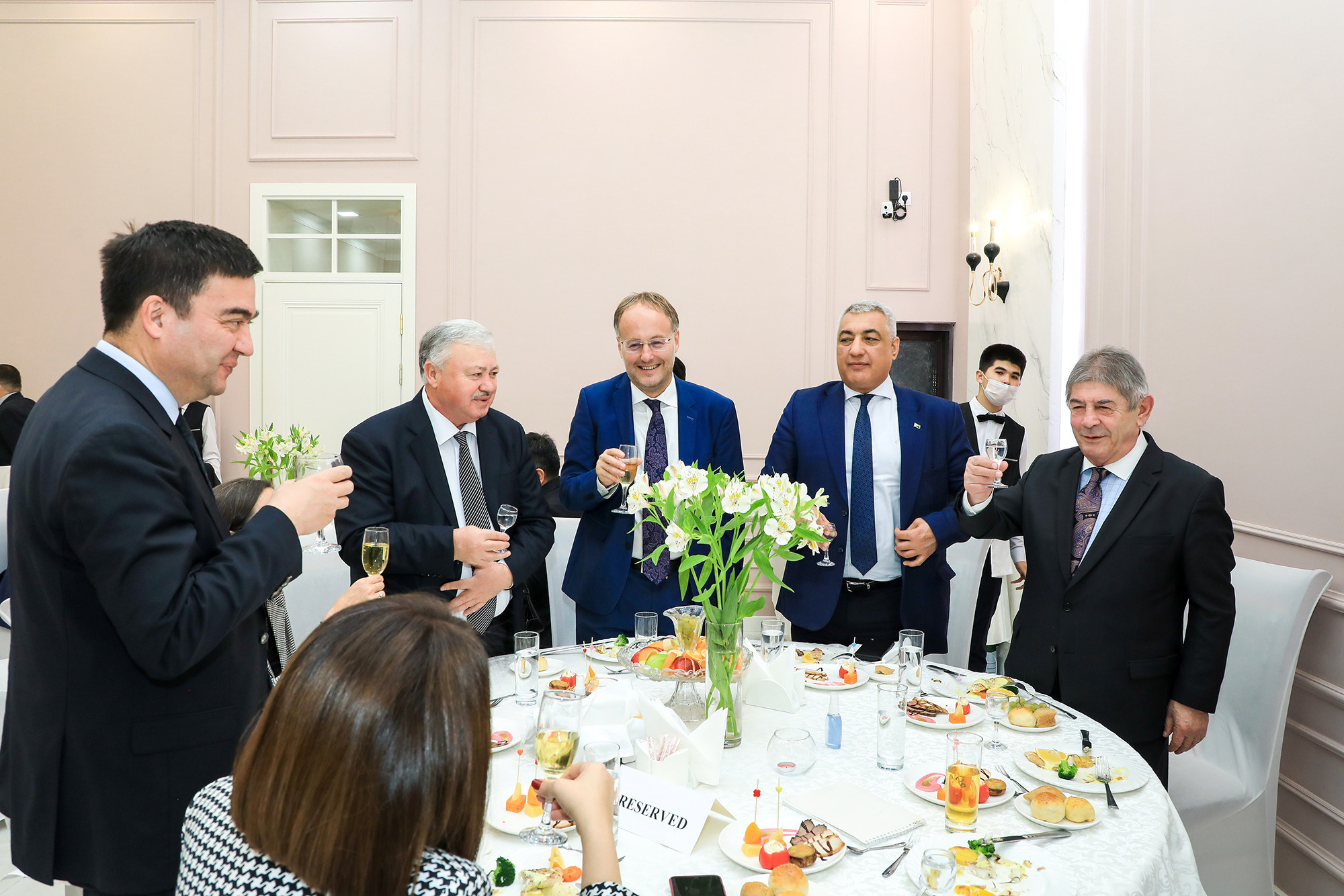 Открытие консульства Словакии. Семейный, детский, репортажный фотограф в Ташкенте Елена Аллабергенова