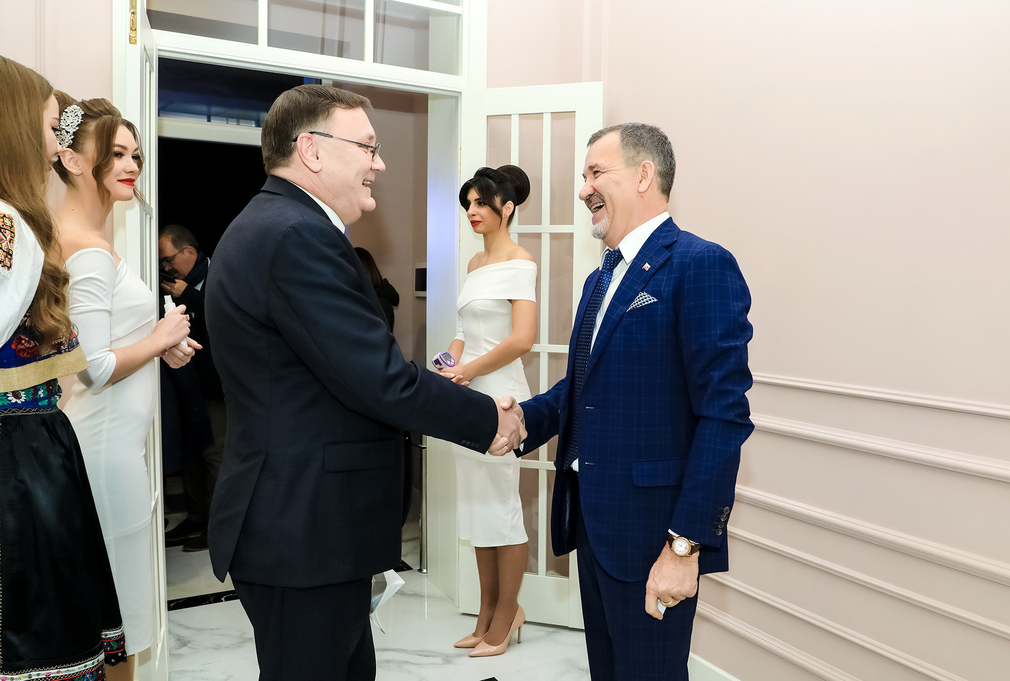 Открытие консульства Словакии. Семейный, детский, репортажный фотограф в Ташкенте Елена Аллабергенова