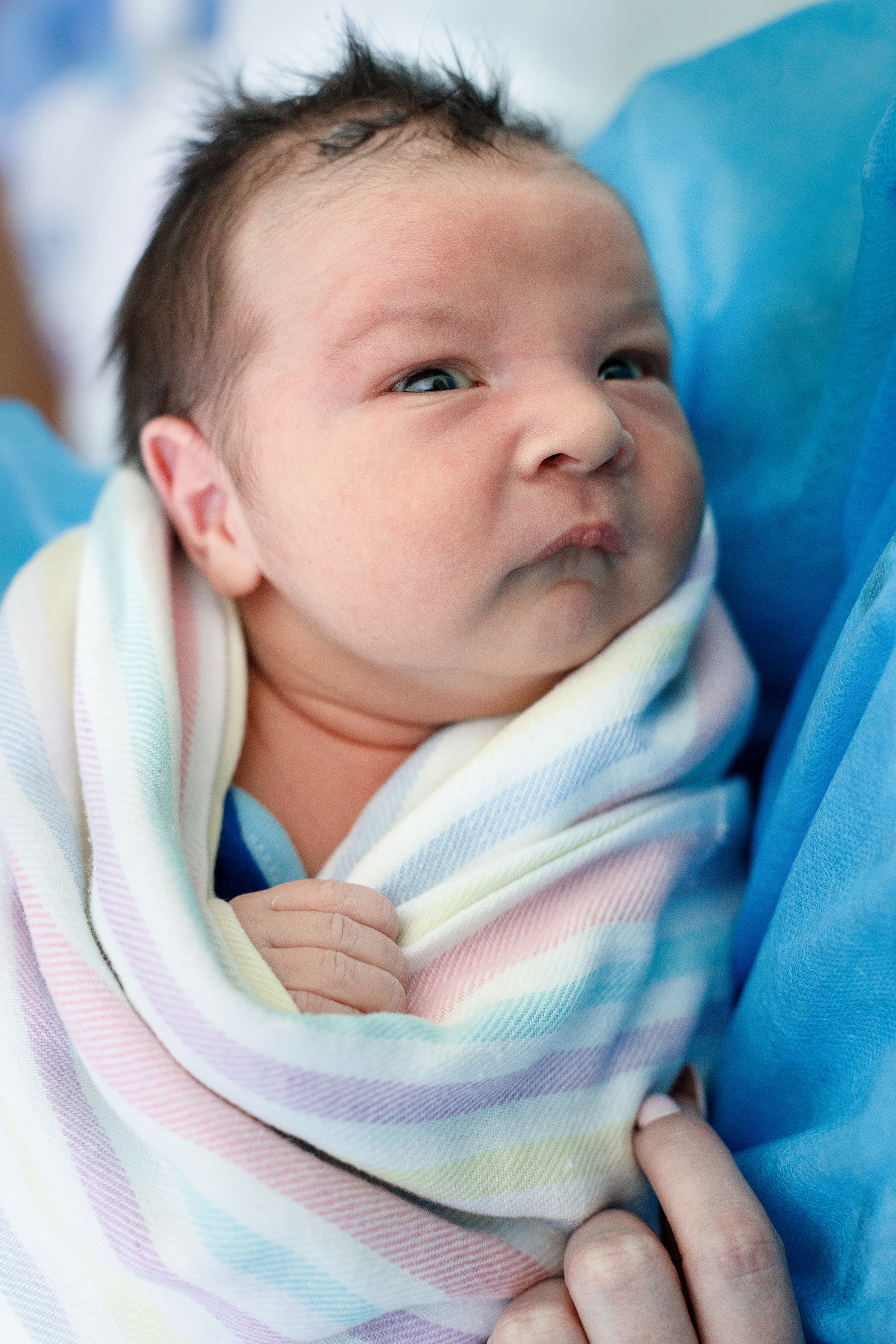 Вот такая выписка из роддома. Ньюборн без прикрас. Память на всю жизнь. Семейный, детский, репортажный фотограф в Ташкенте Елена Аллабергенова