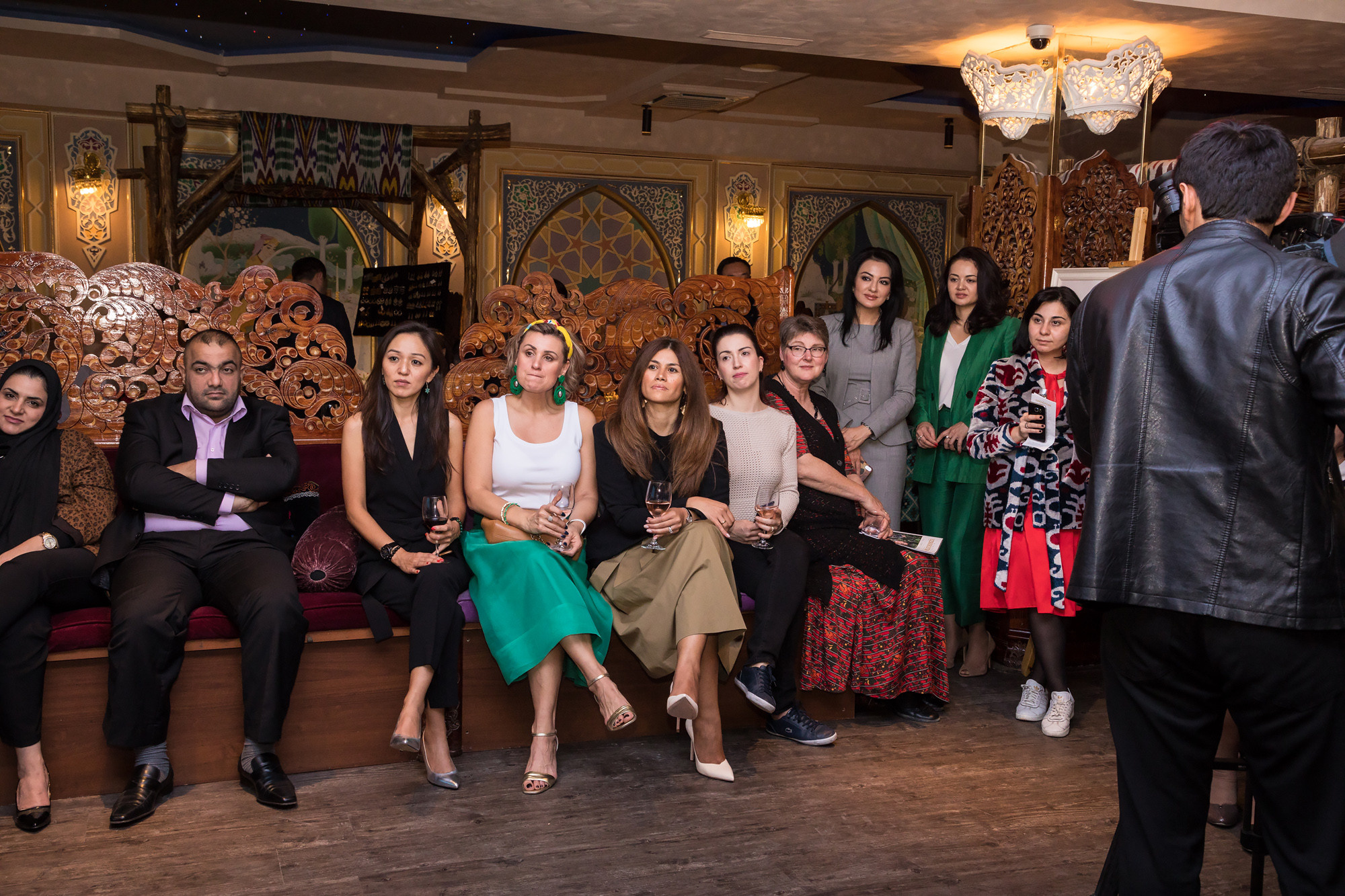 Презентация нового журнала Визит Узбекистан. Семейный, детский, репортажный фотограф в Ташкенте Елена Аллабергенова