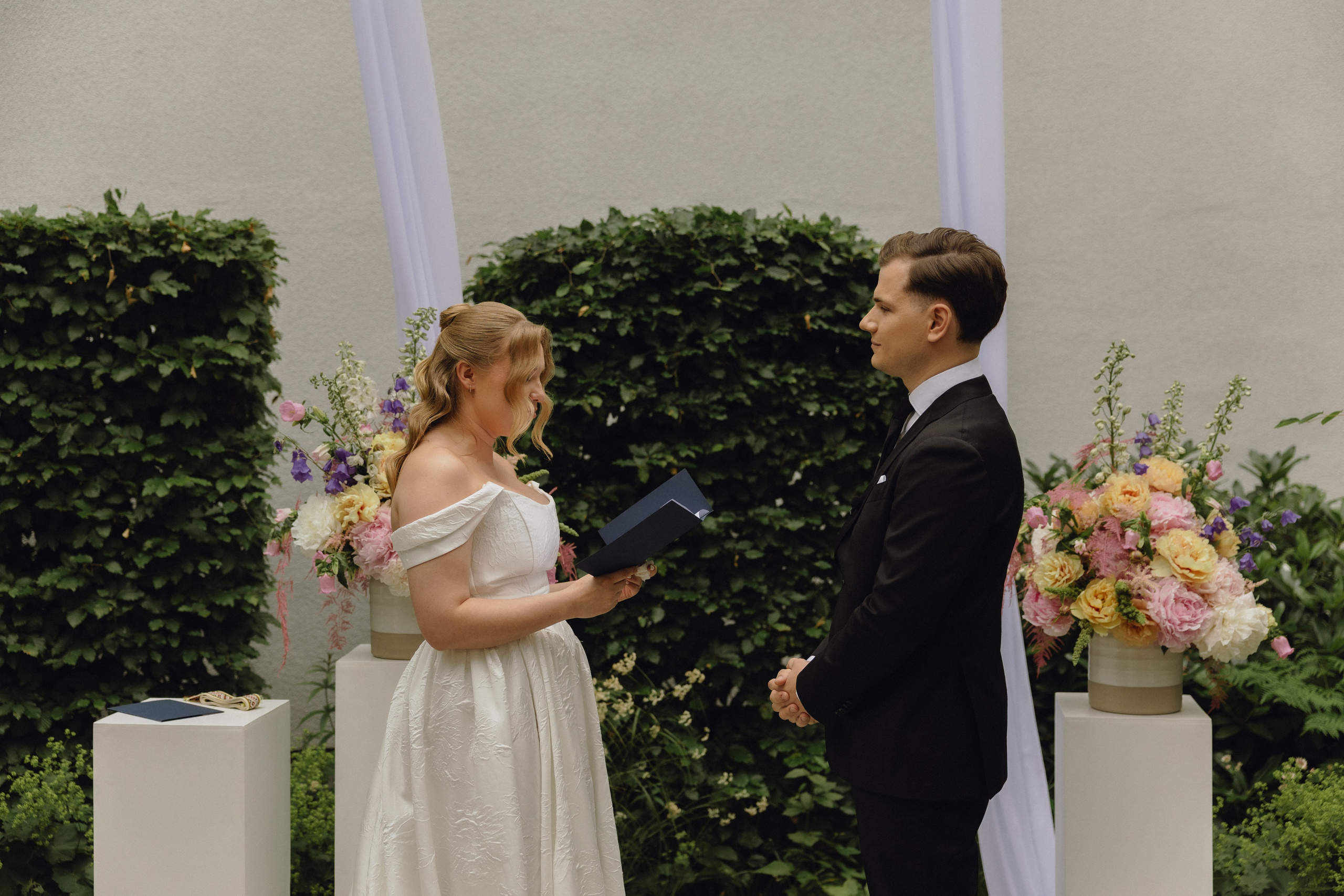 Paulina ir Deivydas | vestuvės Vynvytyje | Kaunas 2025. Vestuvių ir šeimų fotografė Lena Bondarenko / belove photo