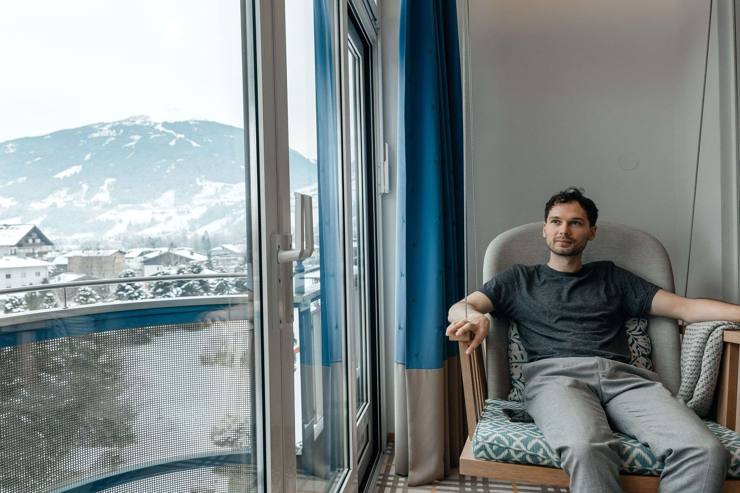 Winter Wedding Film in Bad Hofgastein — Hotel Sendlhofer’s, Austrian Alps. Wedding photographer & videographer in Germany and Frankfurt | Denis Mirosnik