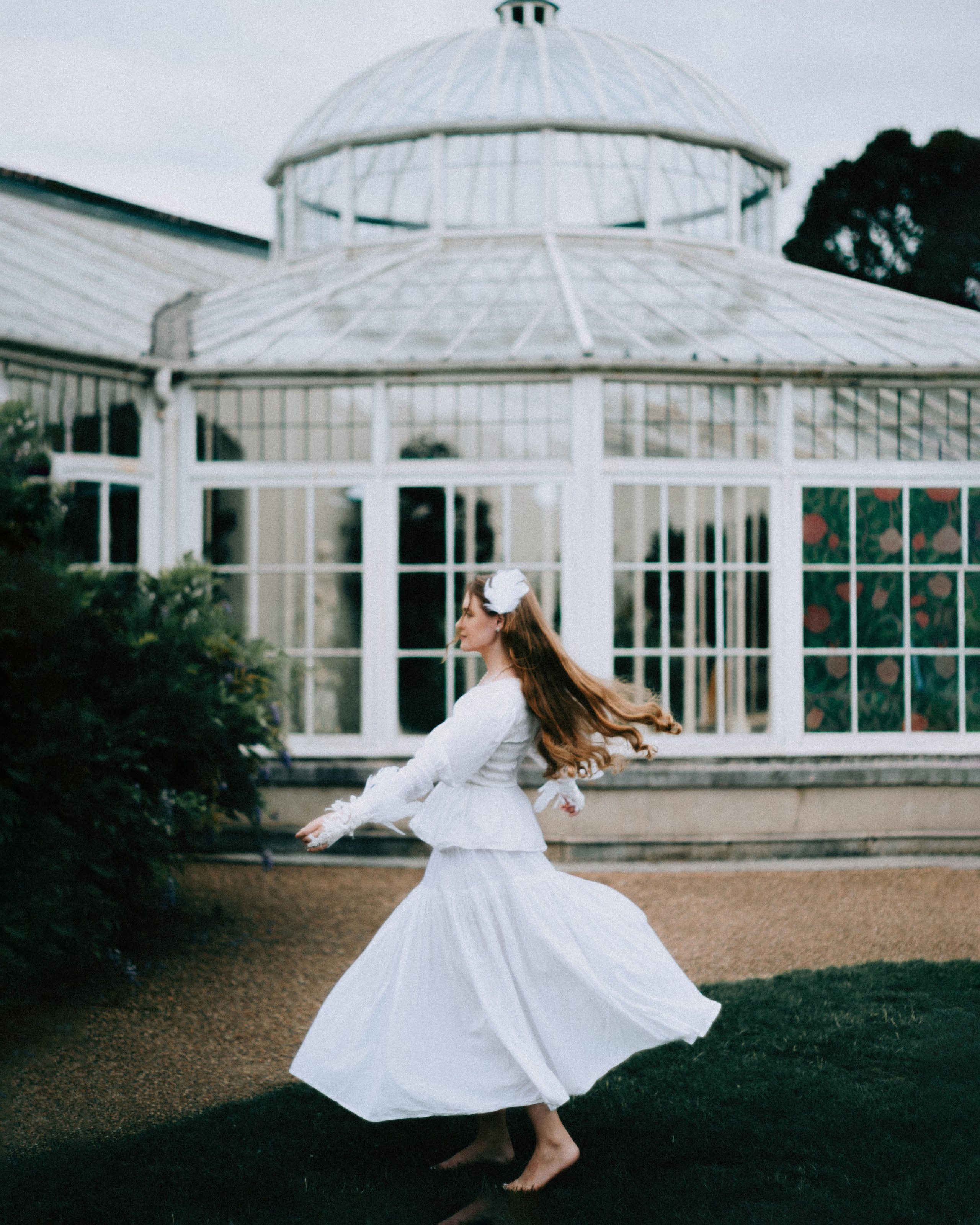 Swan Princess Portrait Photoshoot in London. Moth & Moss Photography