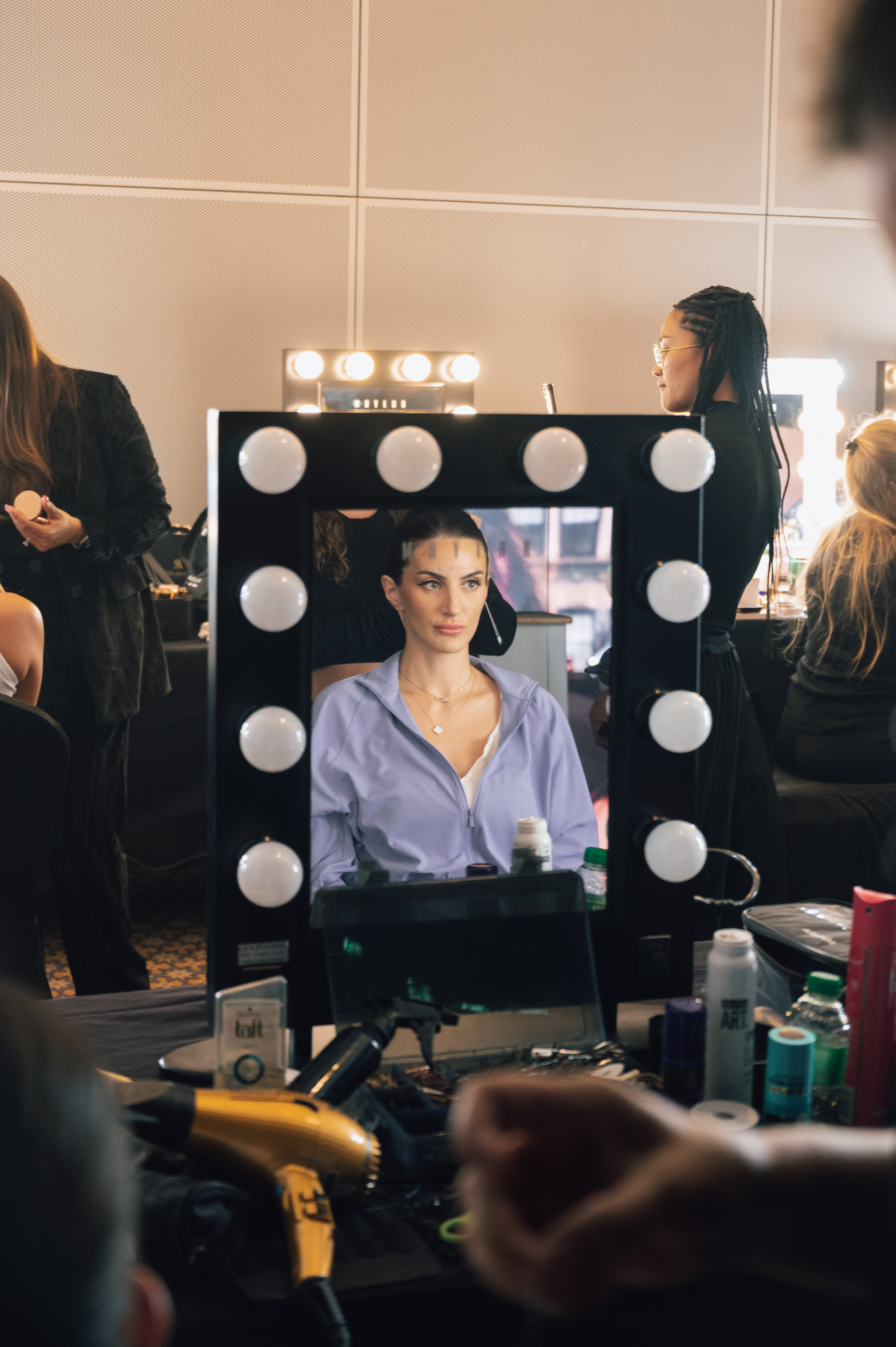 ELLE x Manish Malhotra. Versoluna