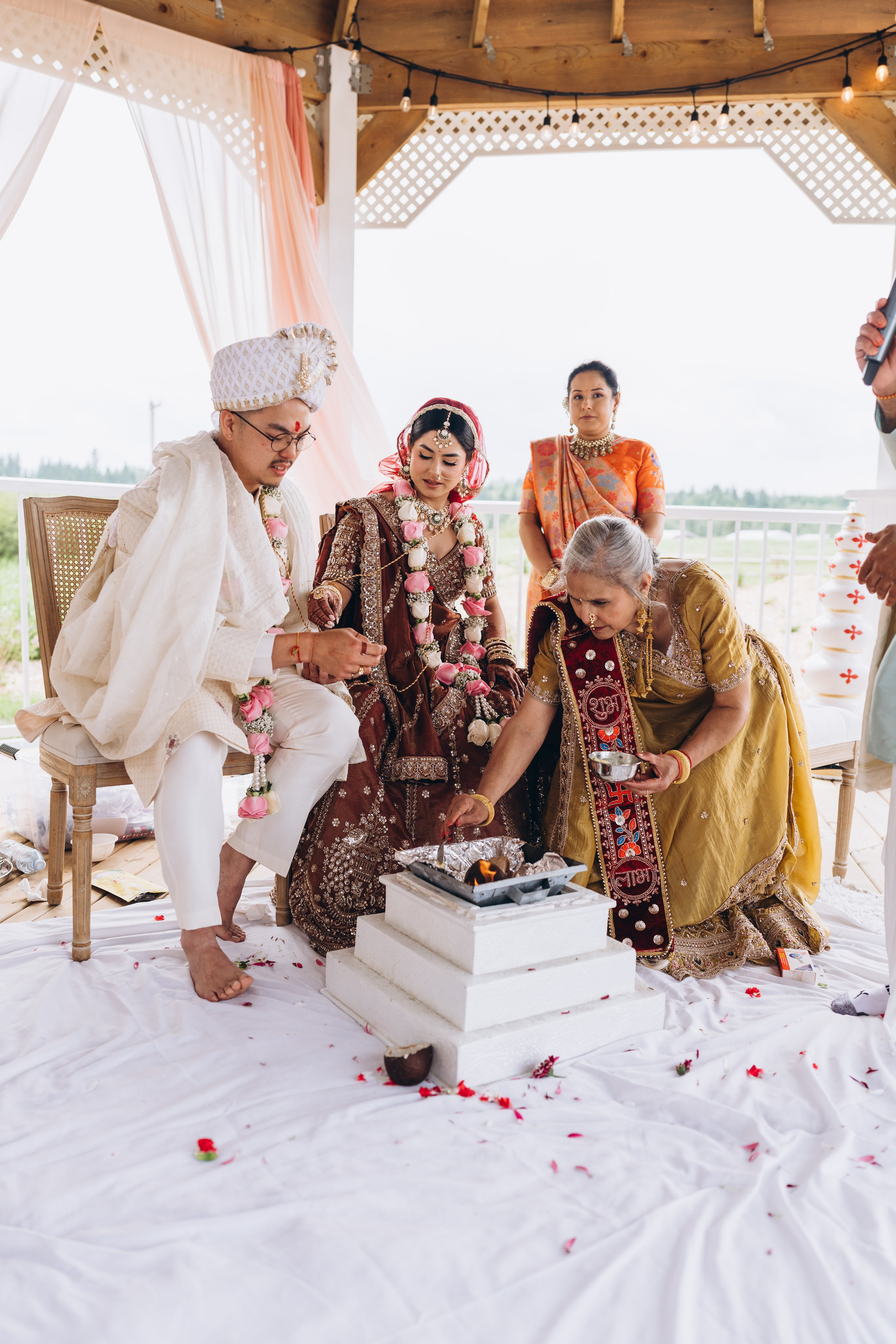 Jackie & Bindi. Calgary Wedding & Lifestyle Photographer — Yevhen Polishchuk