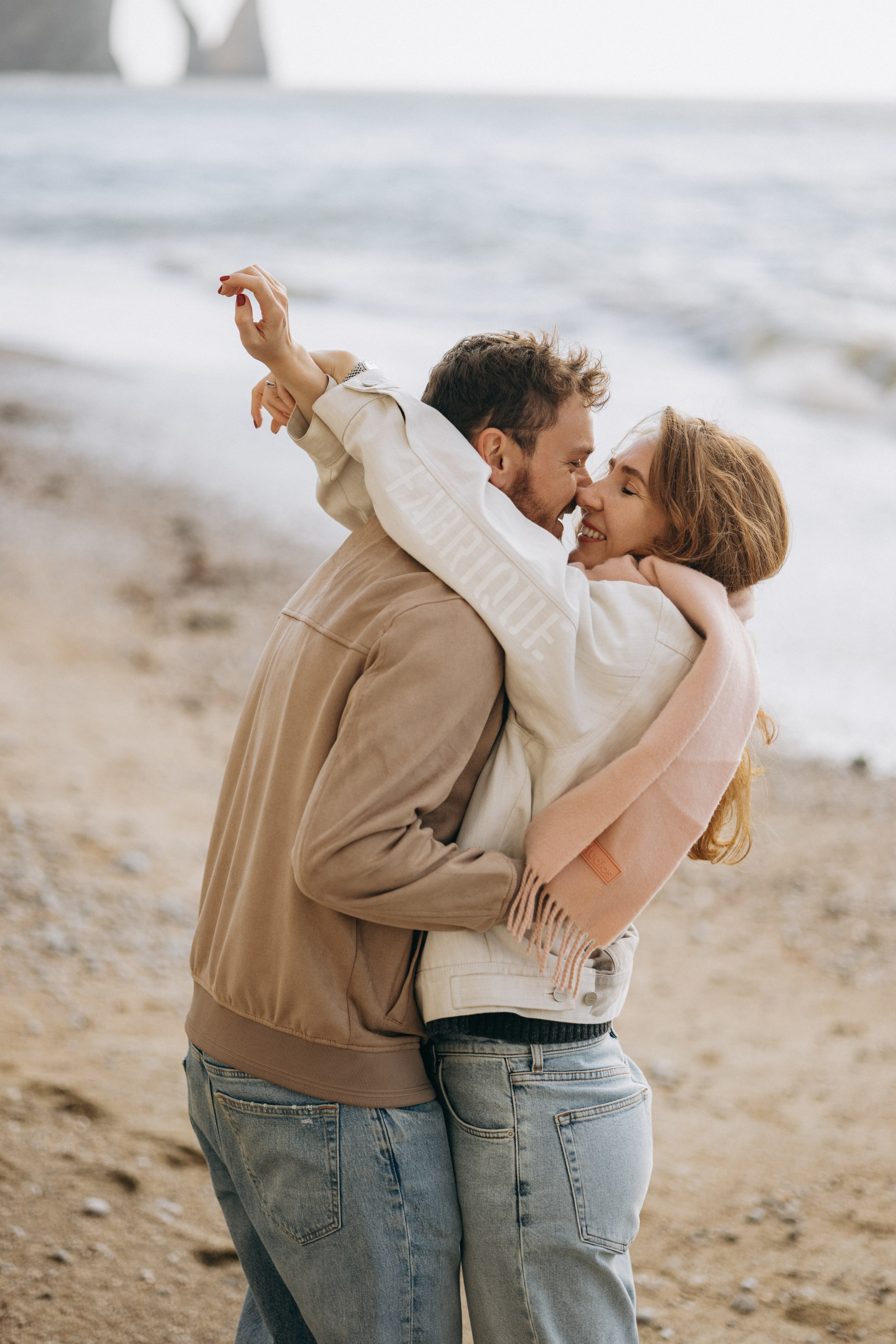 Photoshooting in Étretat from August 2025 to August 2026 — current prices and conditions. Photographer Khrystyna Voronova