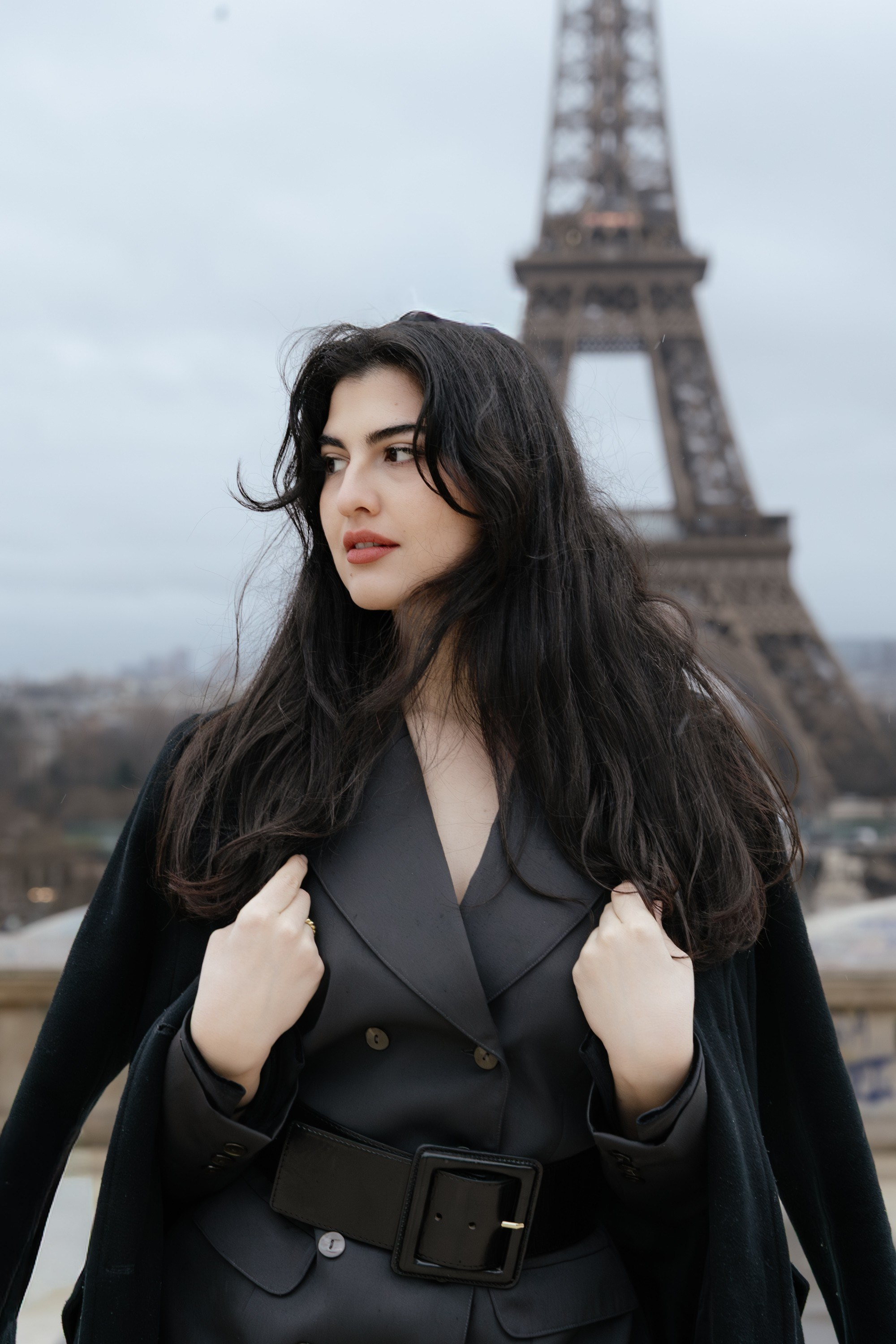 Solo Portrait Session: Trocadero. Paris Photographer & Videographer