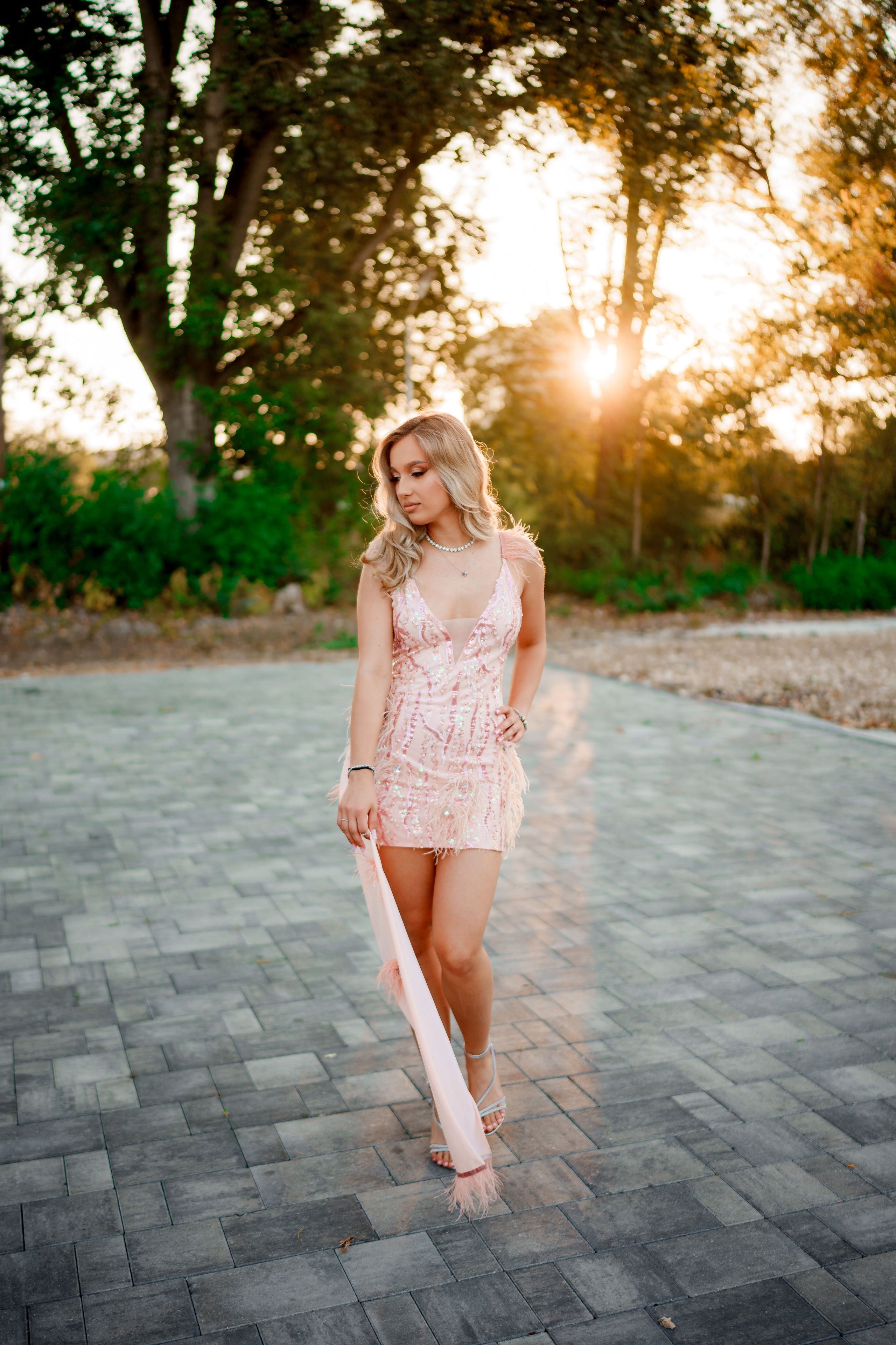 Restaurant Tabiet 500 lei/ toată clasa. Trendy Albums