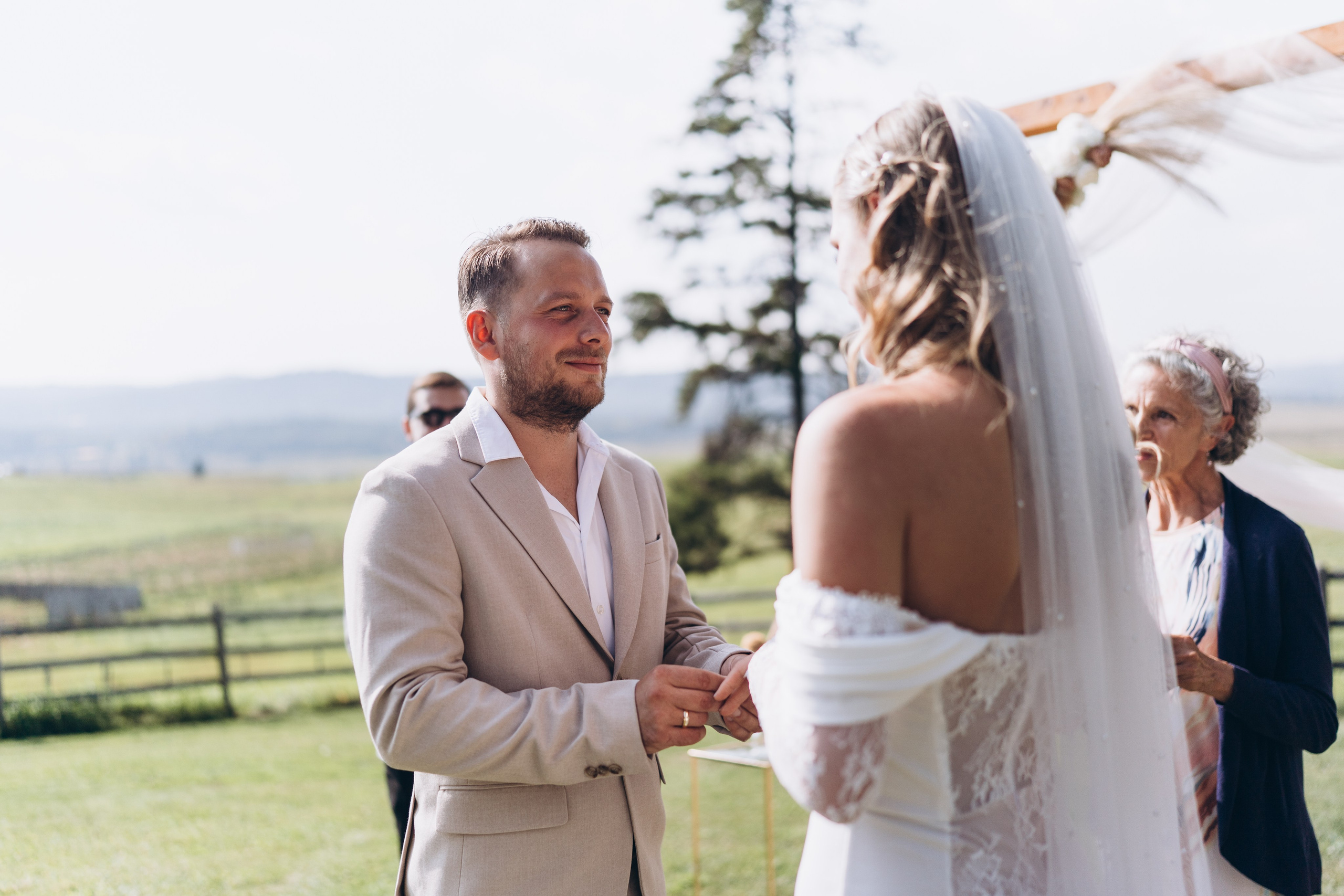 Weronica & Tomasz. Calgary Wedding & Lifestyle Photographer — Yevhen Polishchuk