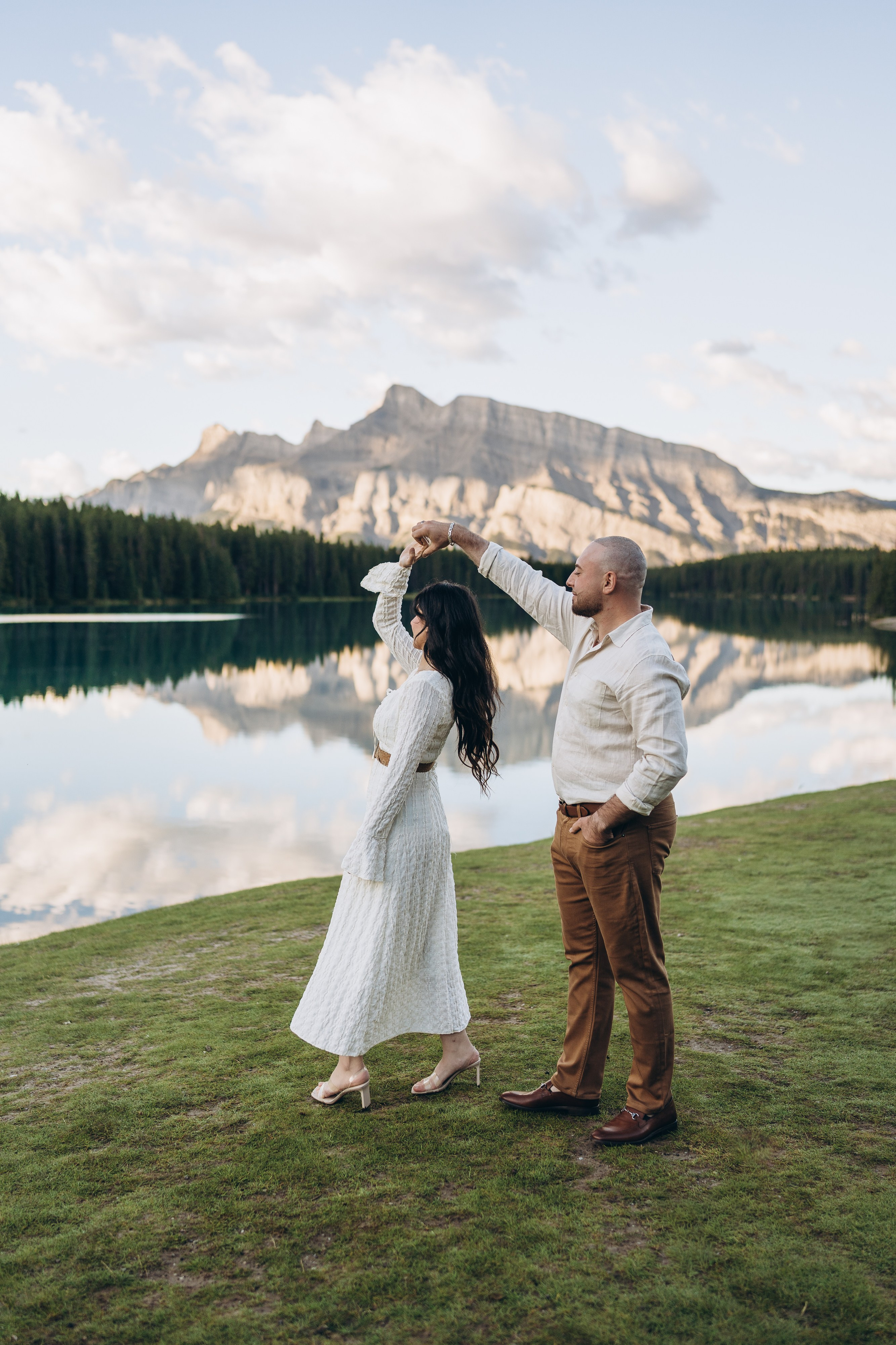 Hanan & Barra. Calgary Wedding & Lifestyle Photographer — Yevhen Polishchuk