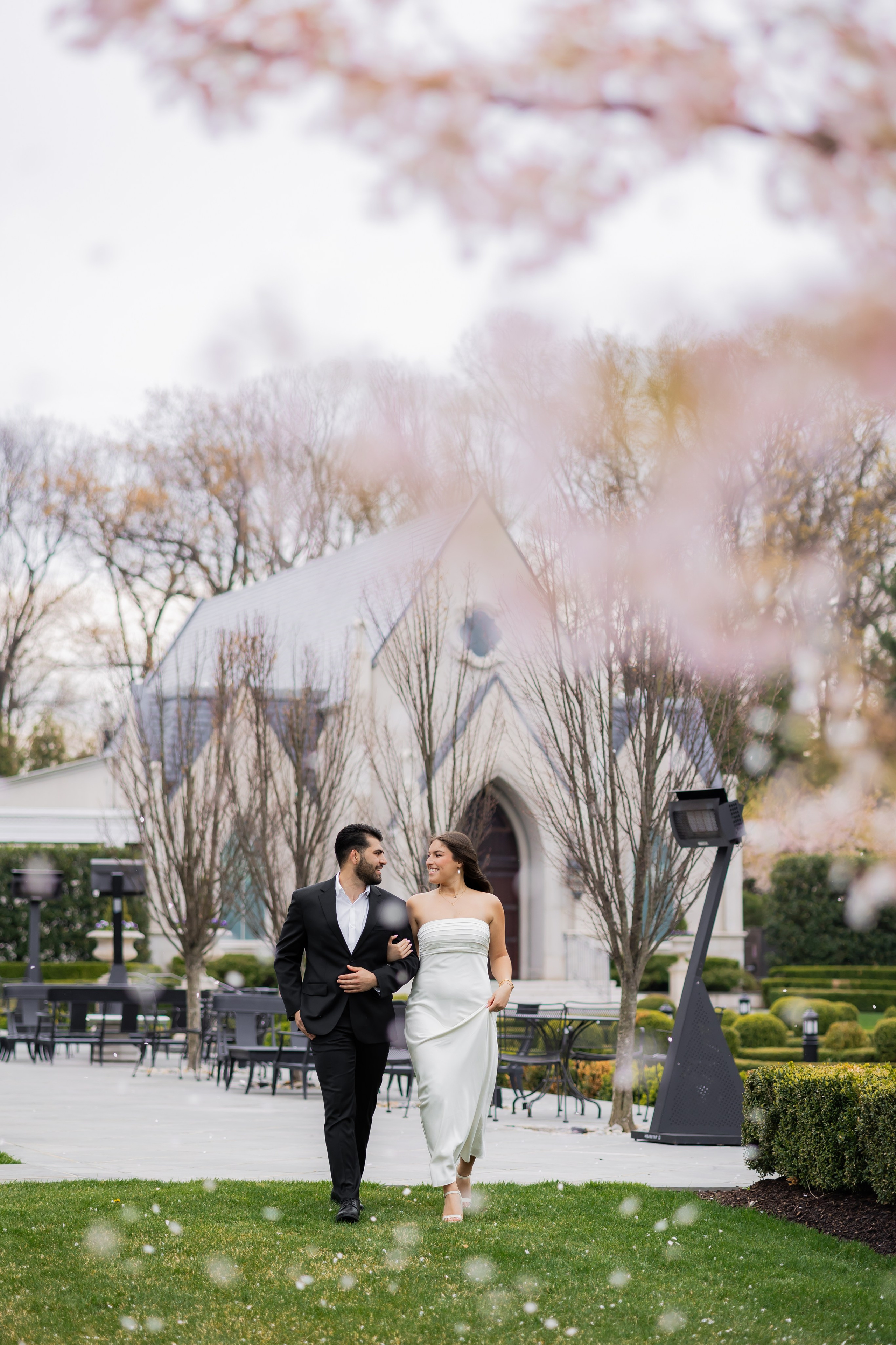 Engagement & Love Story. Wedding Photo & Video