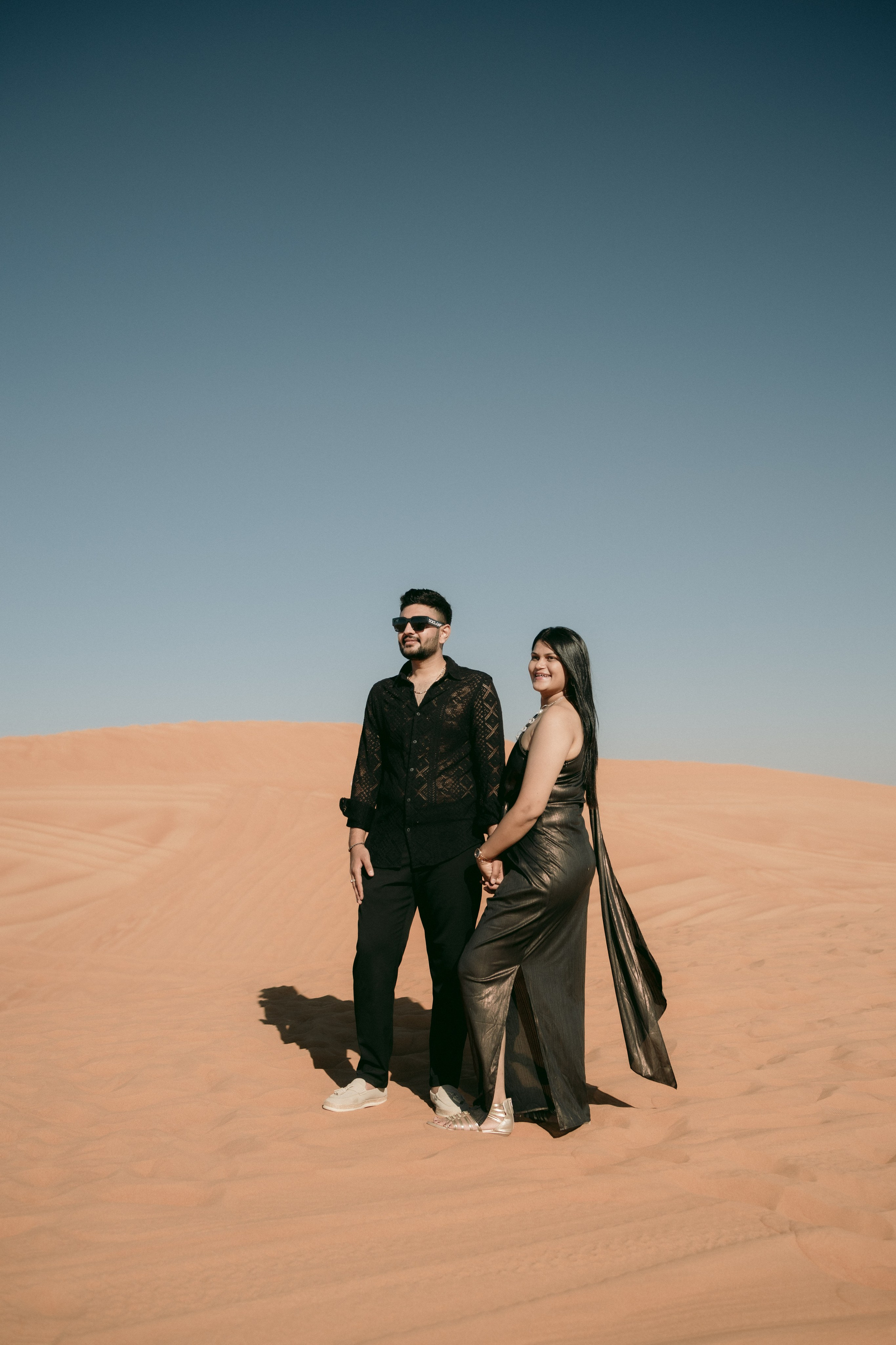 COUPLE SESSIONS. Love Emotions Weddings
