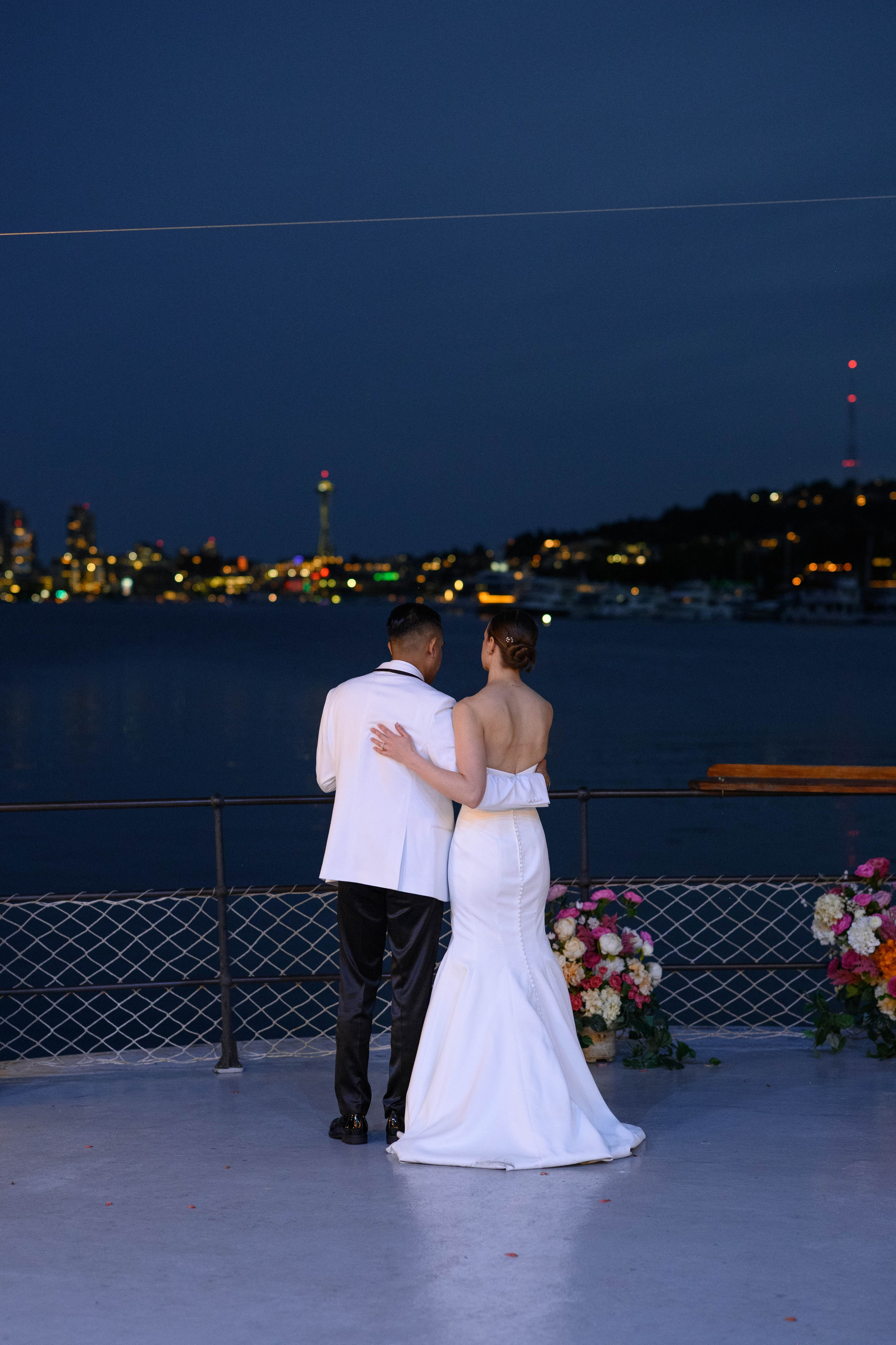 Kevin & Katie. Wedding & portrait photography in the Seattle Area. Helen Michelle photographer