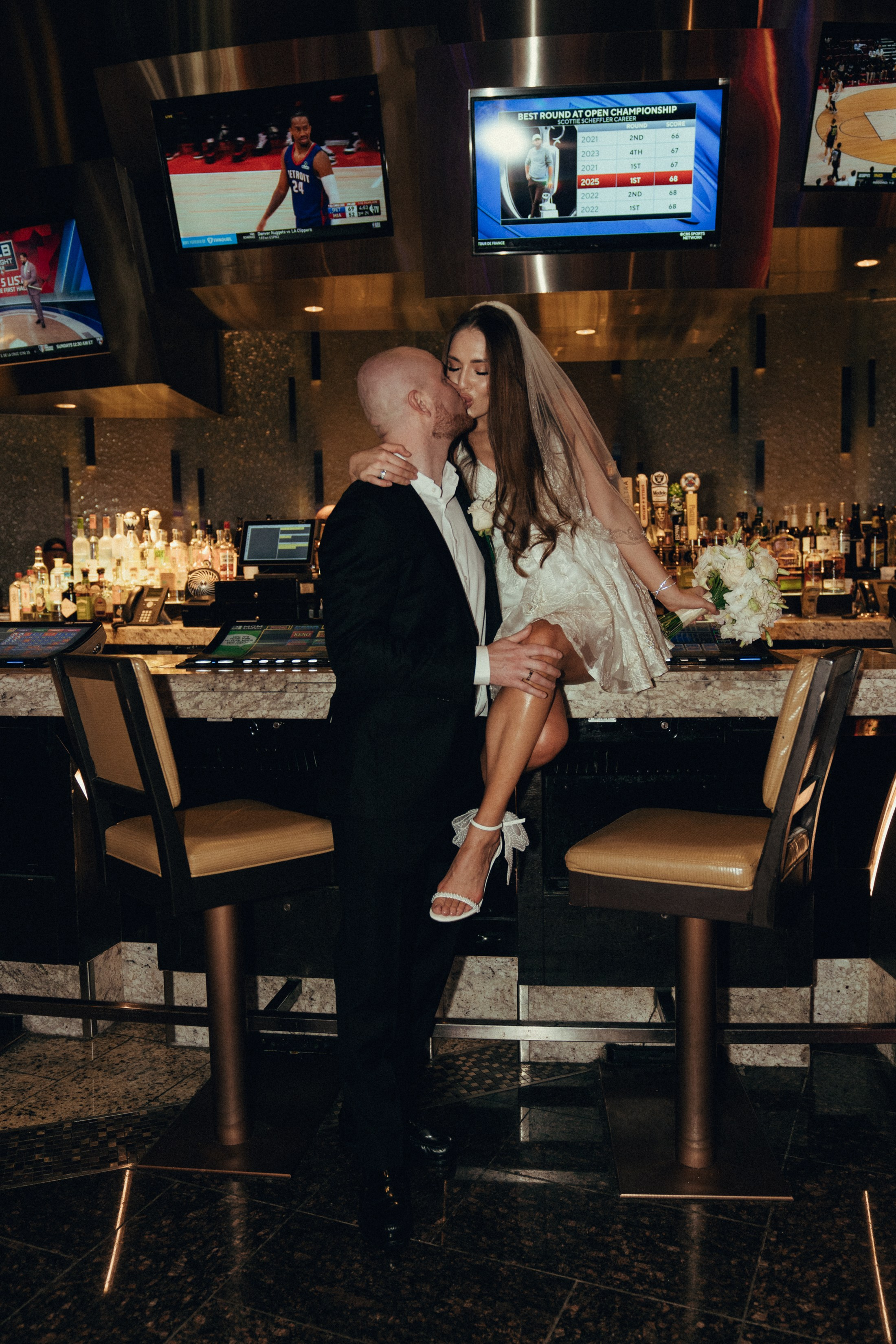 Liza&Nazar. Wedding & elopement photographer Viktoriya Kravtsov. Las Vegas