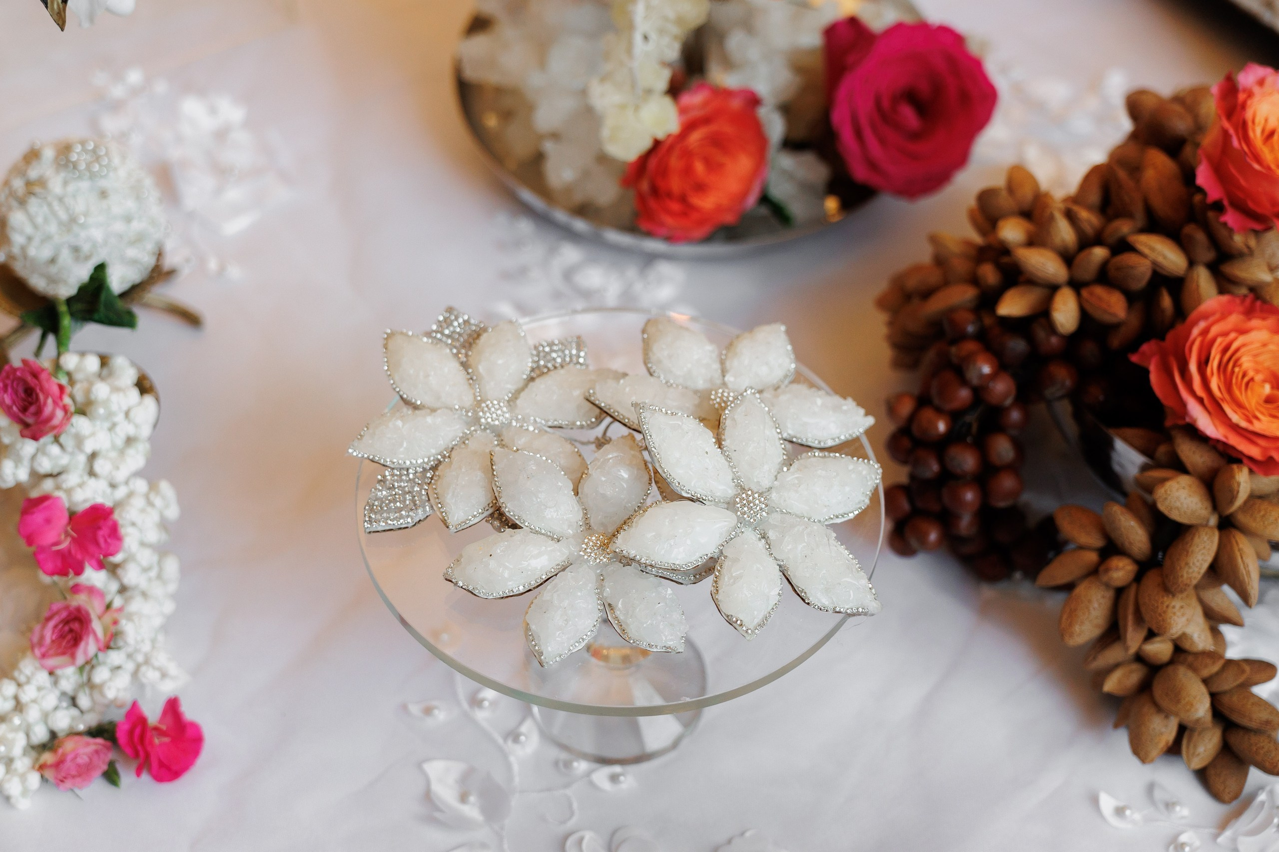 Arianeh & Michael, Park Chateau. Wedding Photo & Video