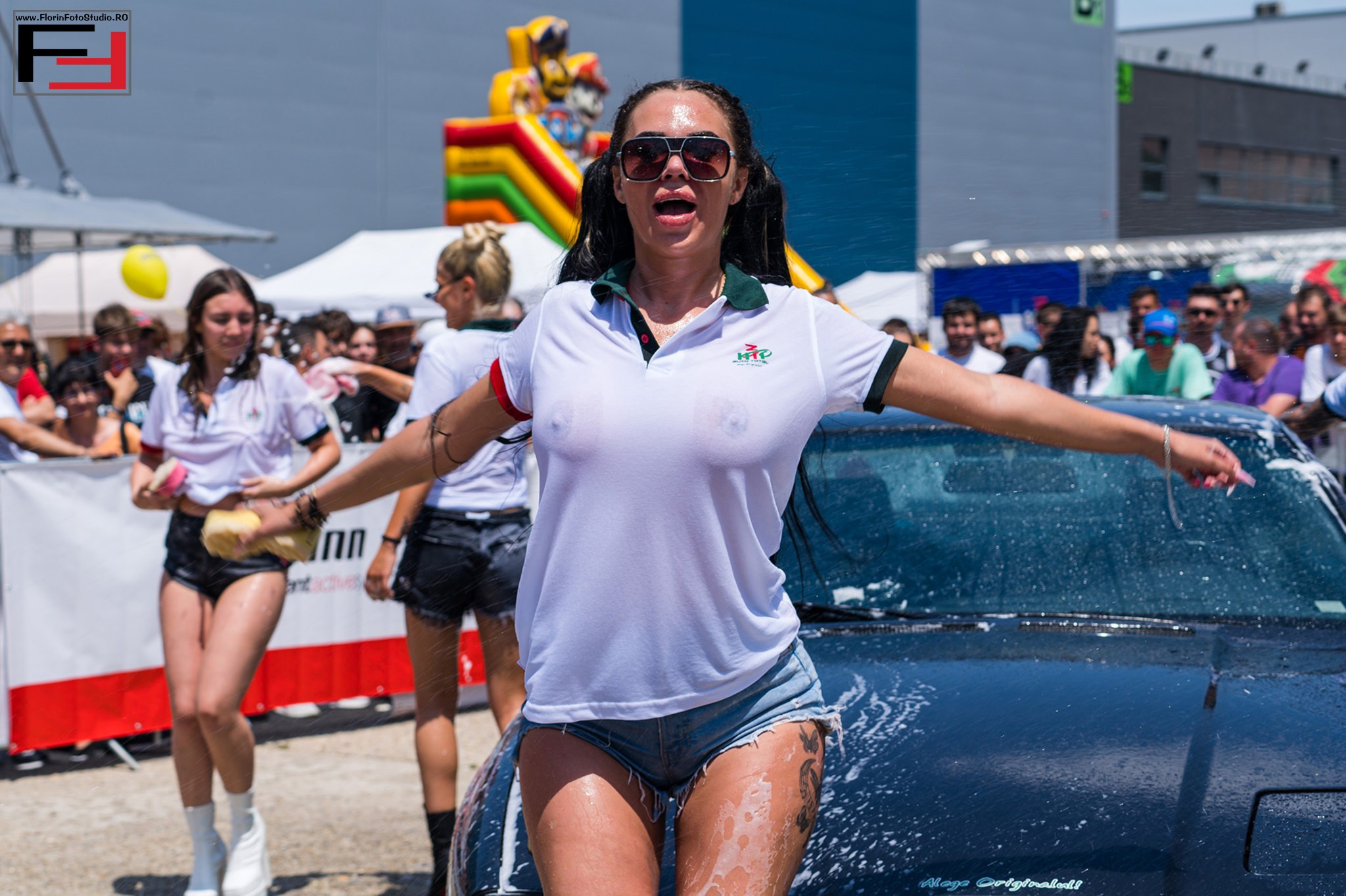 Car Wash @ Auto Total Business Show 2024. Studio foto Galati sexy — boudoir fotograf freelancer Florin Costache