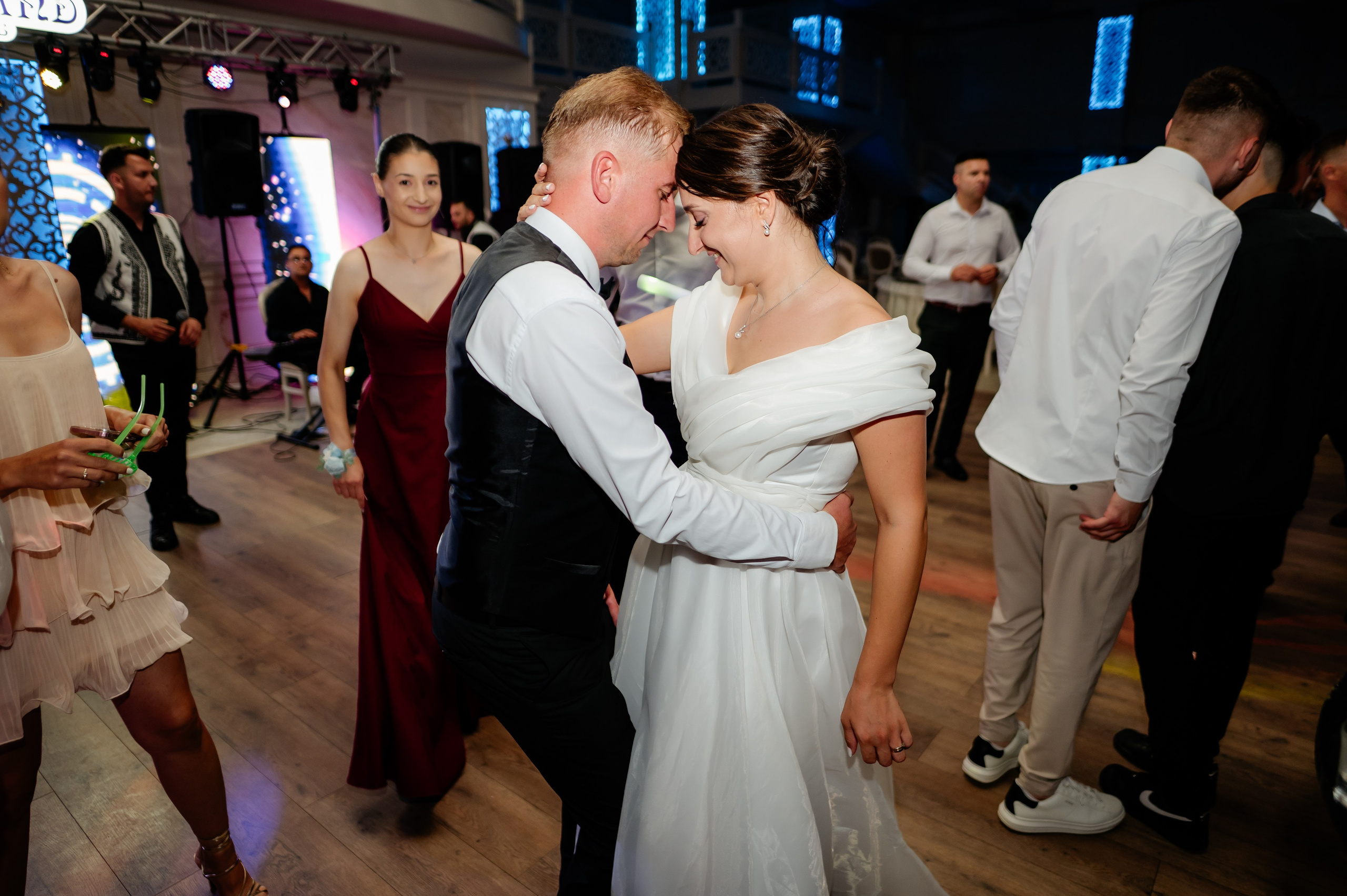 Albertina & Marius. Andrei Samuel – Fotograf București | Evenimente, Studio, Imobiliare, Produs