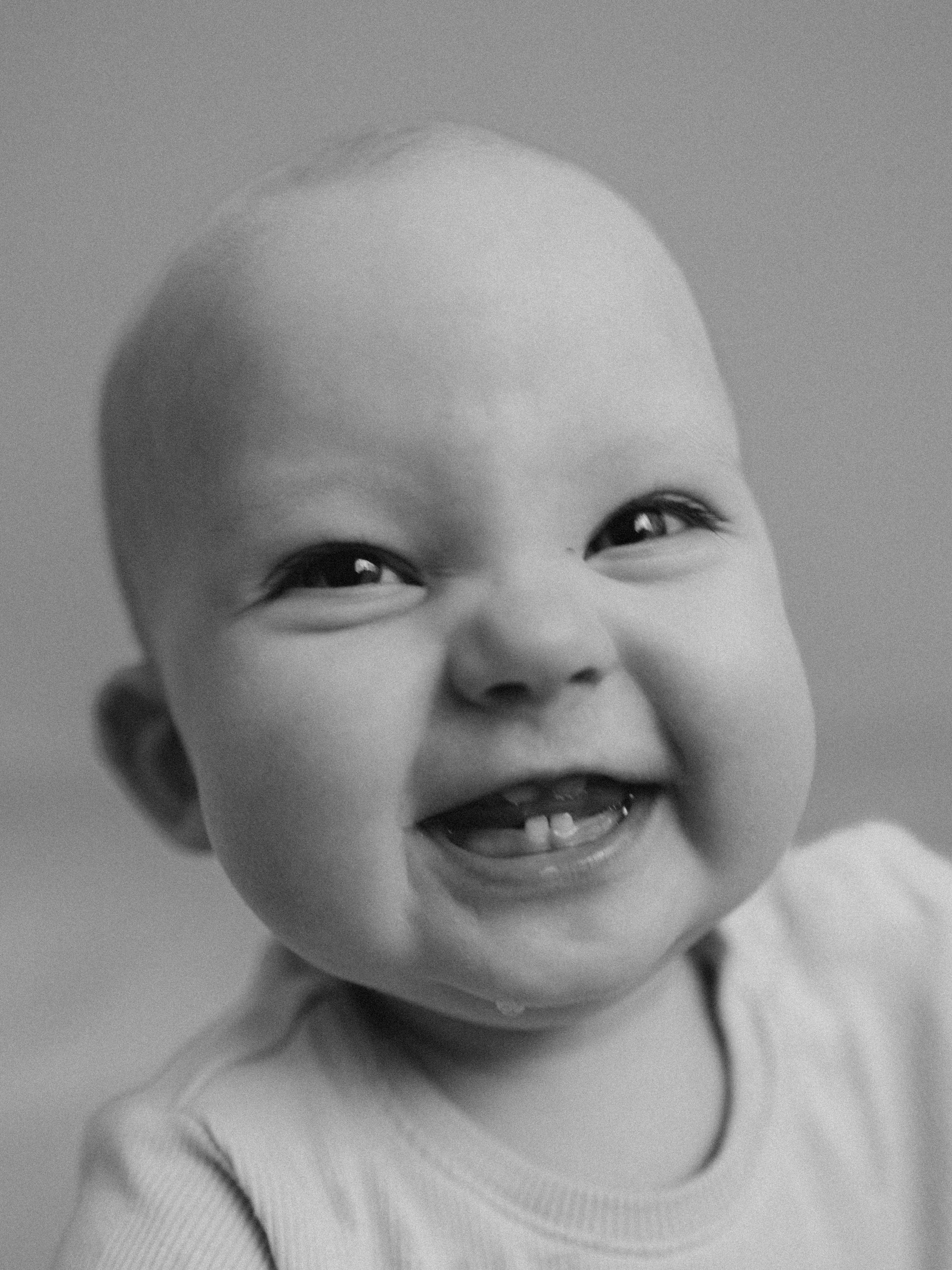 Mia’s family. Kristina, portrait and family photographer in Helsinki