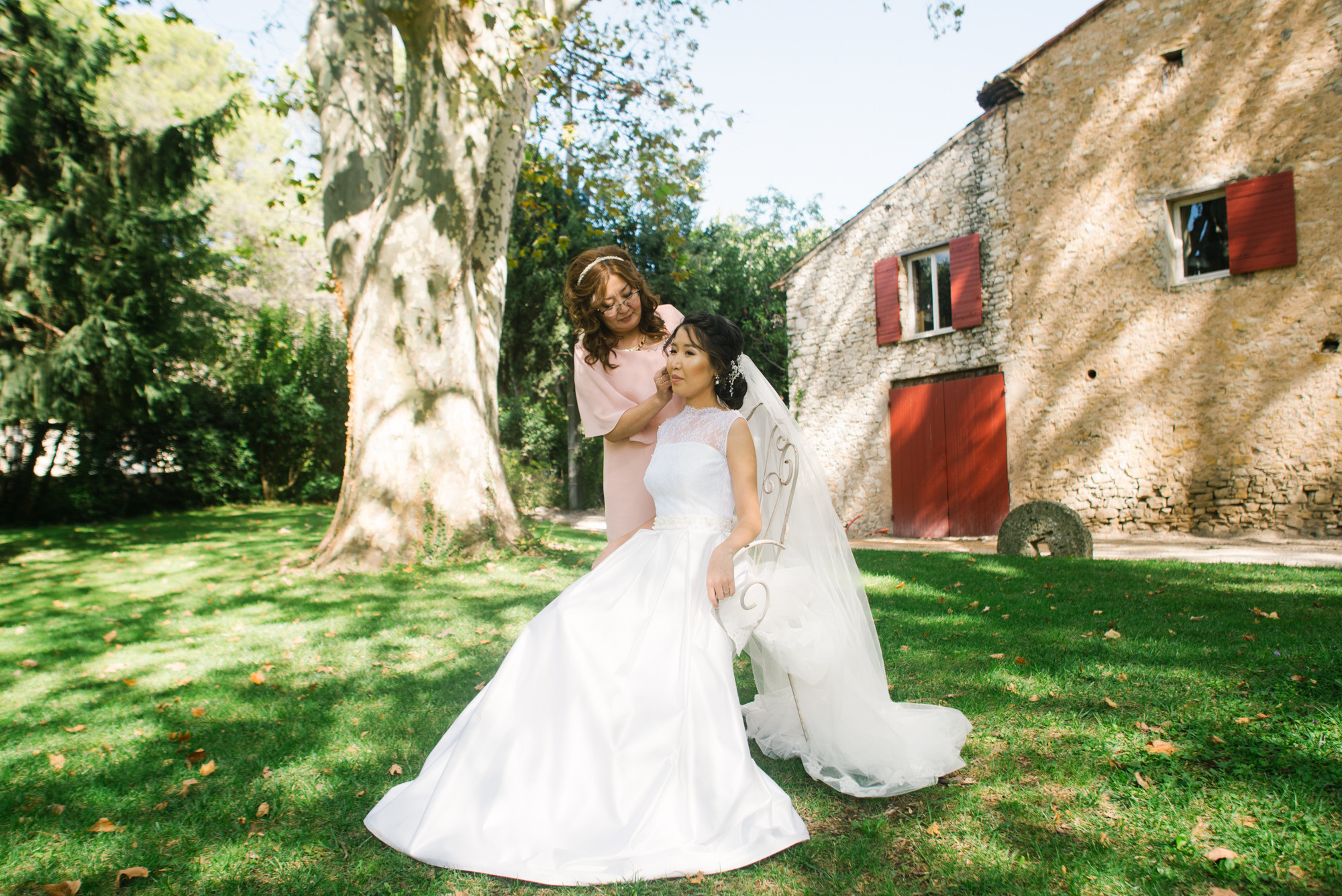 GETTING MARRIED IN PROVENCE. Inna Zaytseva Photography | Photographer in Munich | Content Creation