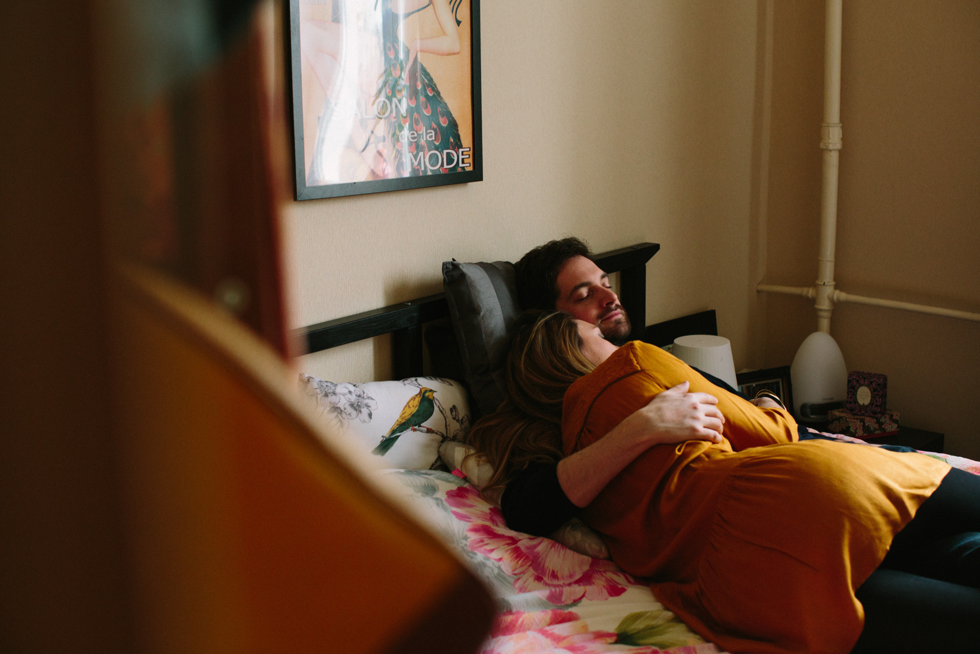 Home Photosession for couple, photographer in Munich. Inna Zaytseva Photography | Photographer in Munich | Content Creation