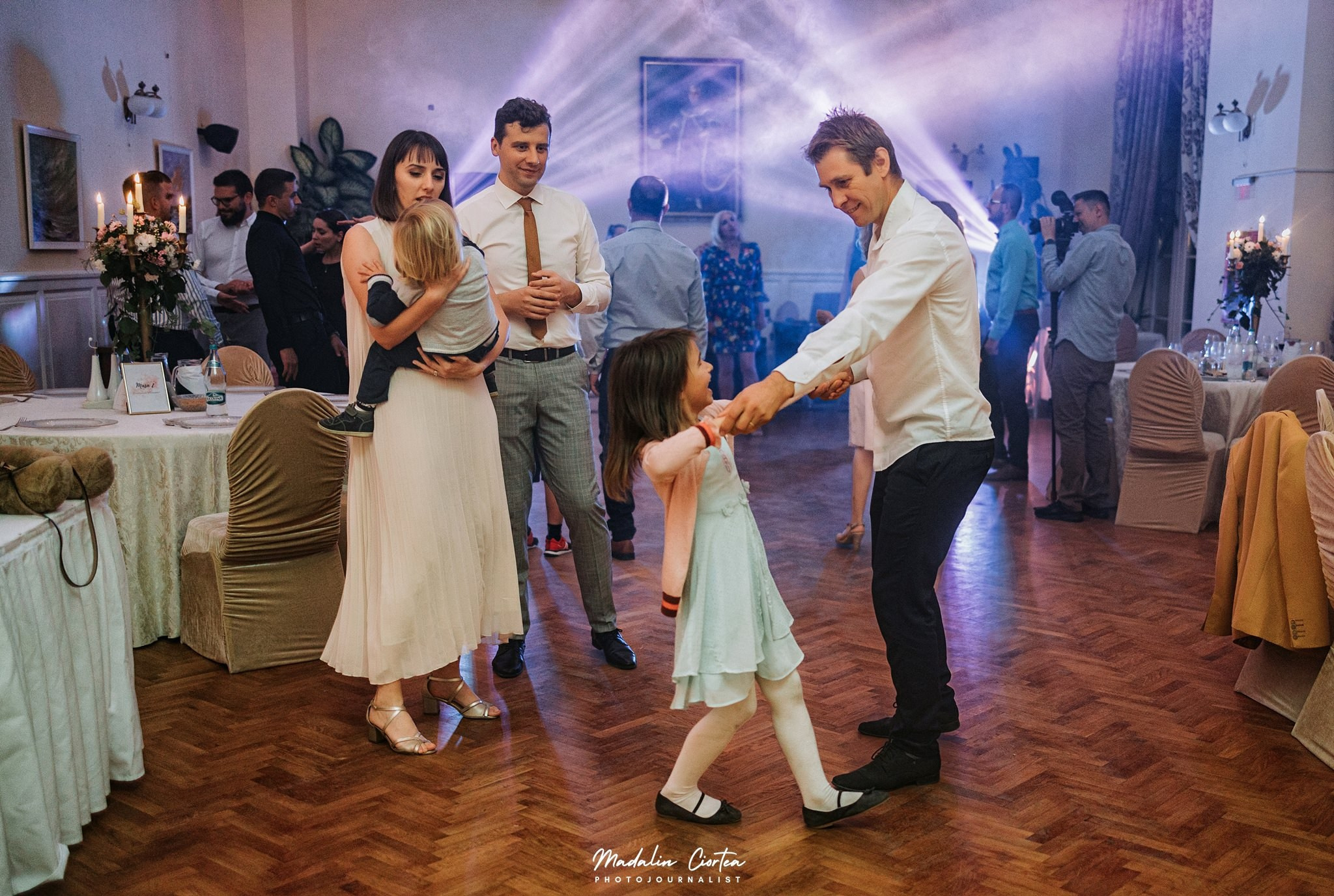 Fotografie botez Sibiu. Mădălin Ciortea - fotograf de nuntă și de familie | Dream Art Events