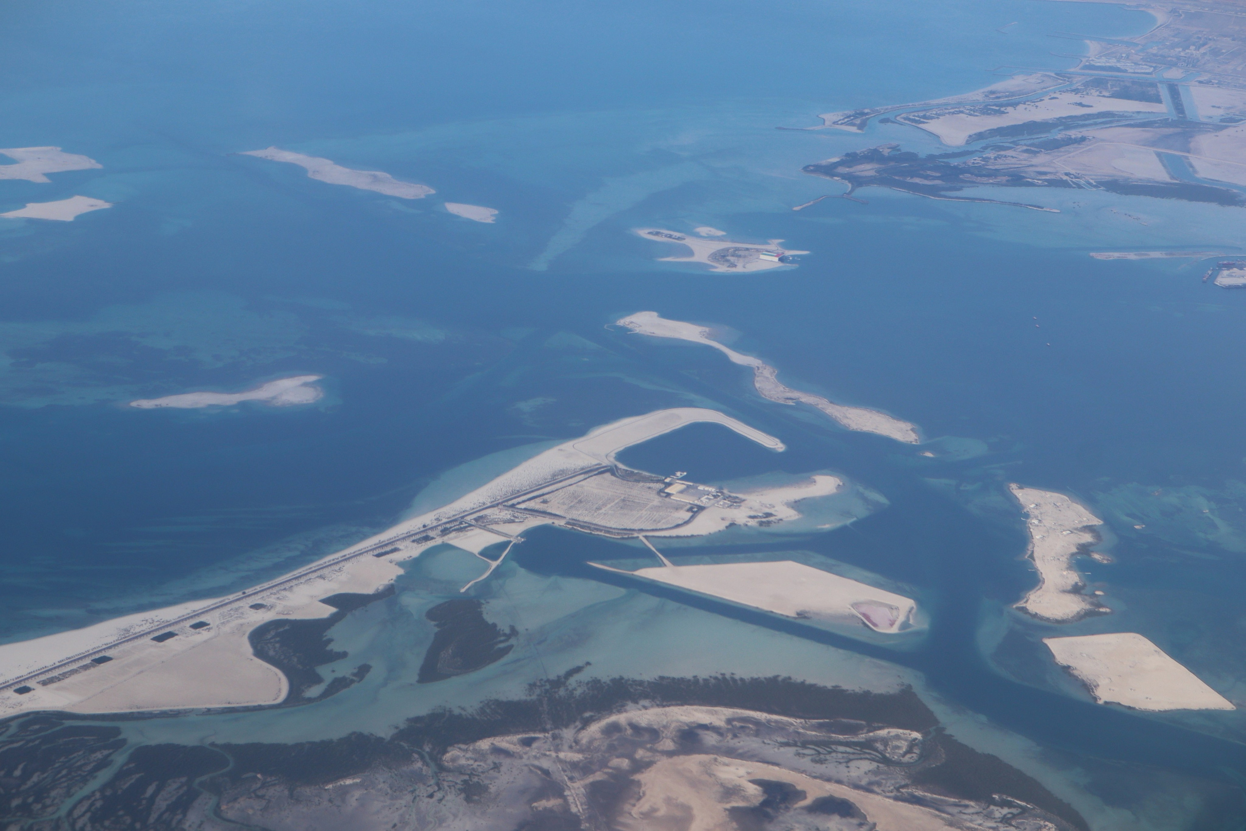 Персидский залив, 2024г