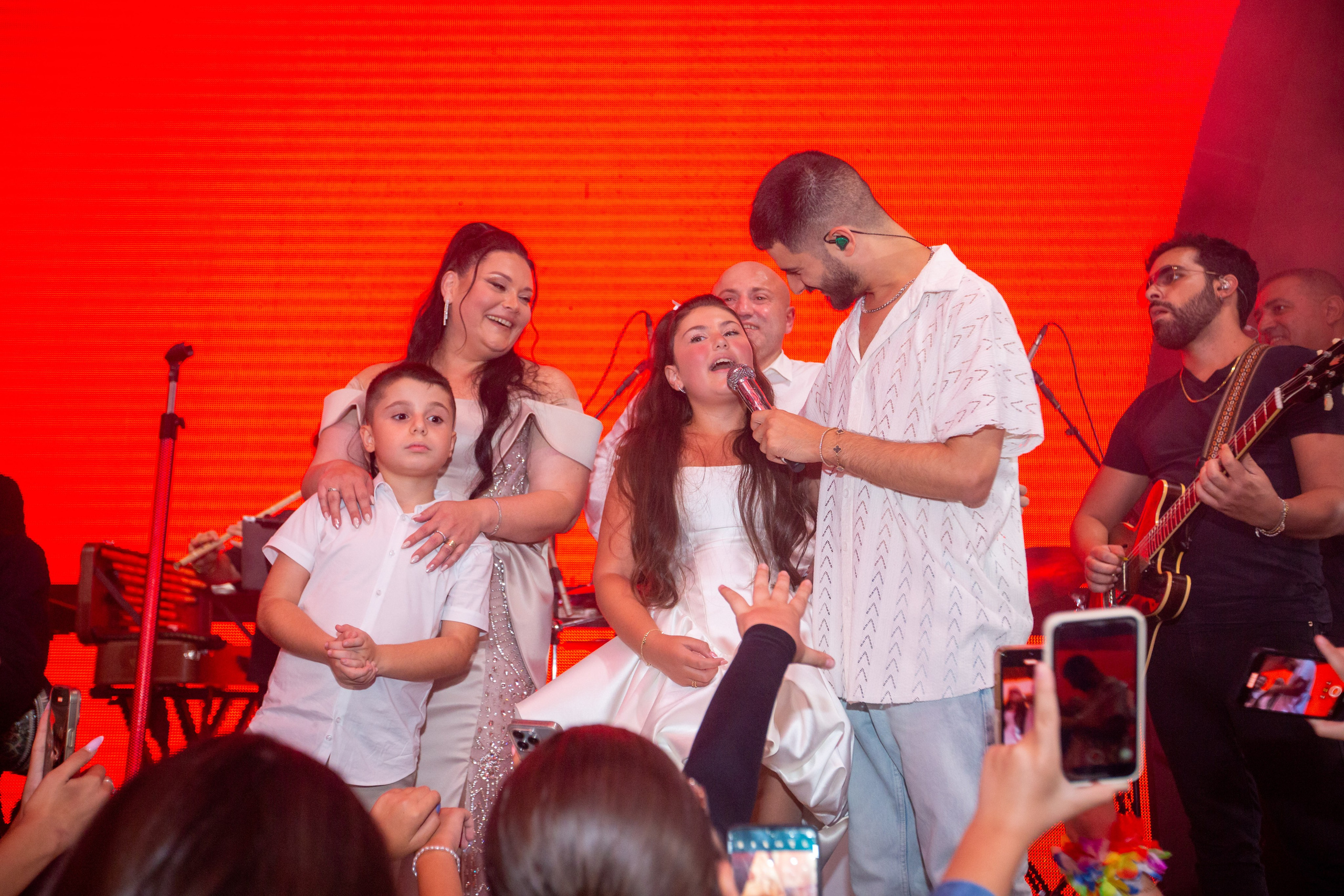 Bat Mitzvah Evelin. Wedding and events photographers Studio Shalom