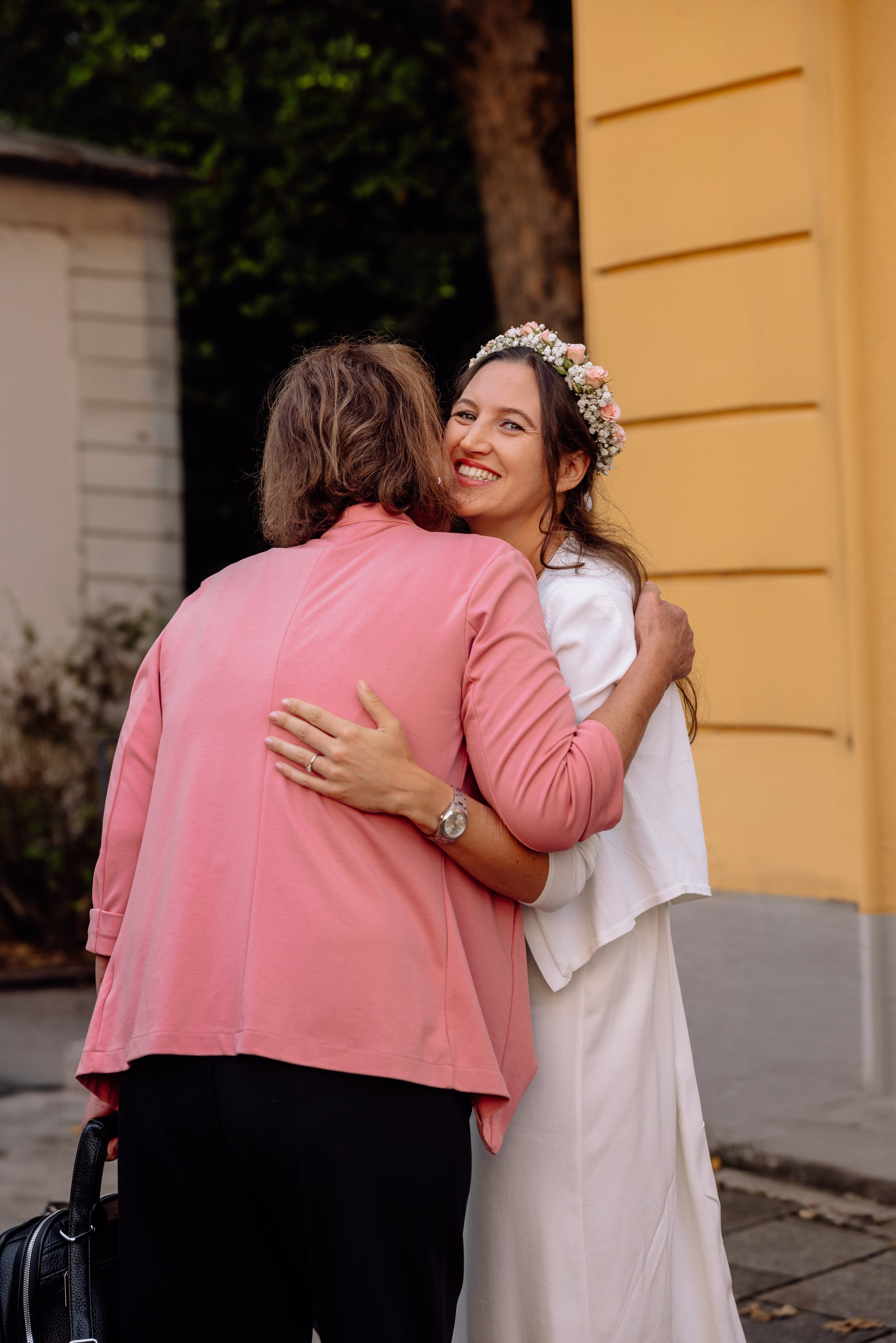 Kleine Familienhochzeit im Standesamt Mandlstrasse 14. Hochzeitsfotograf München Taufe Familienfotograf Tanja Mauke