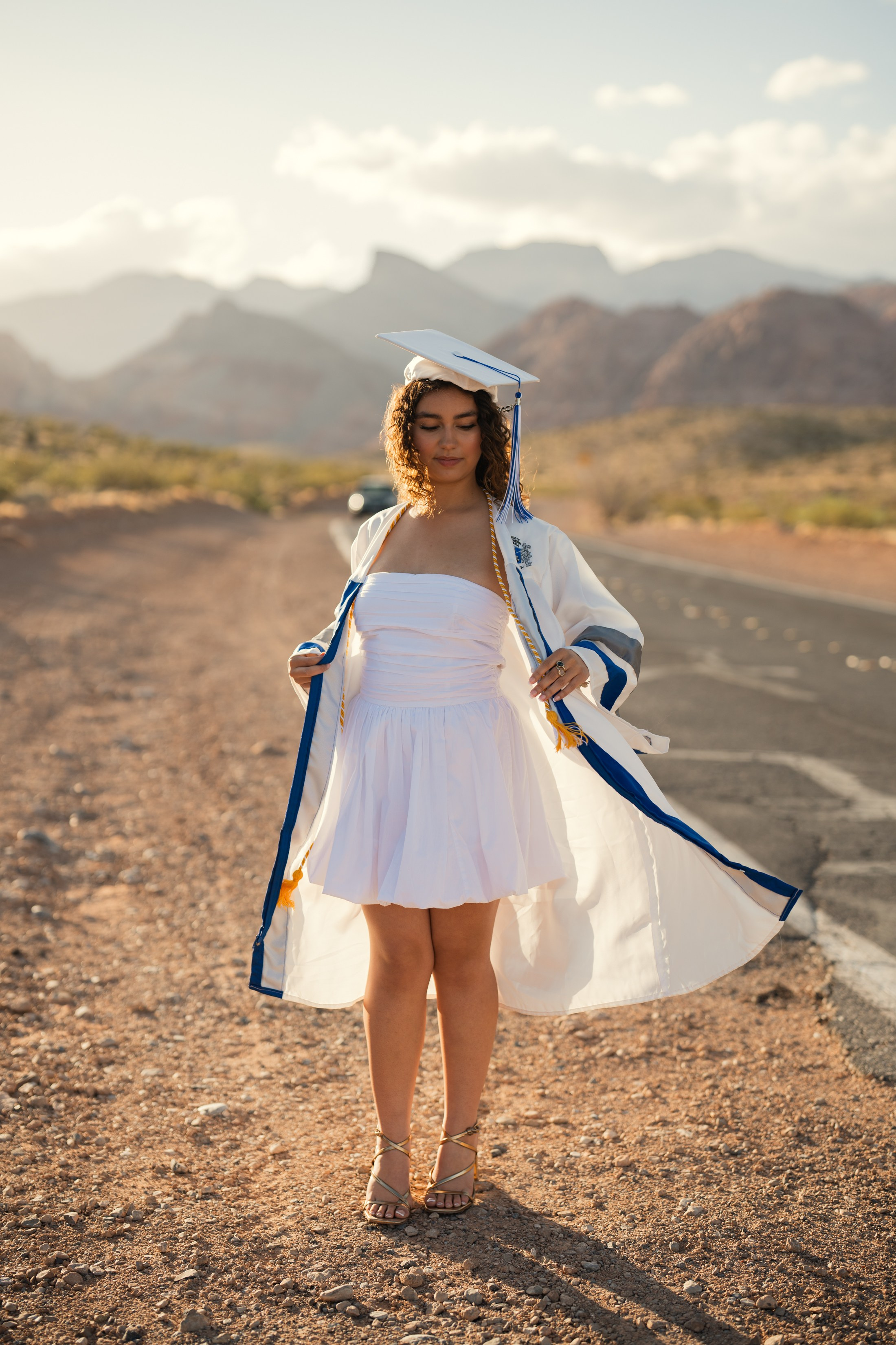 Gabriela. Graduation. Wedding & elopement photographer Viktoriya Kravtsov. Las Vegas