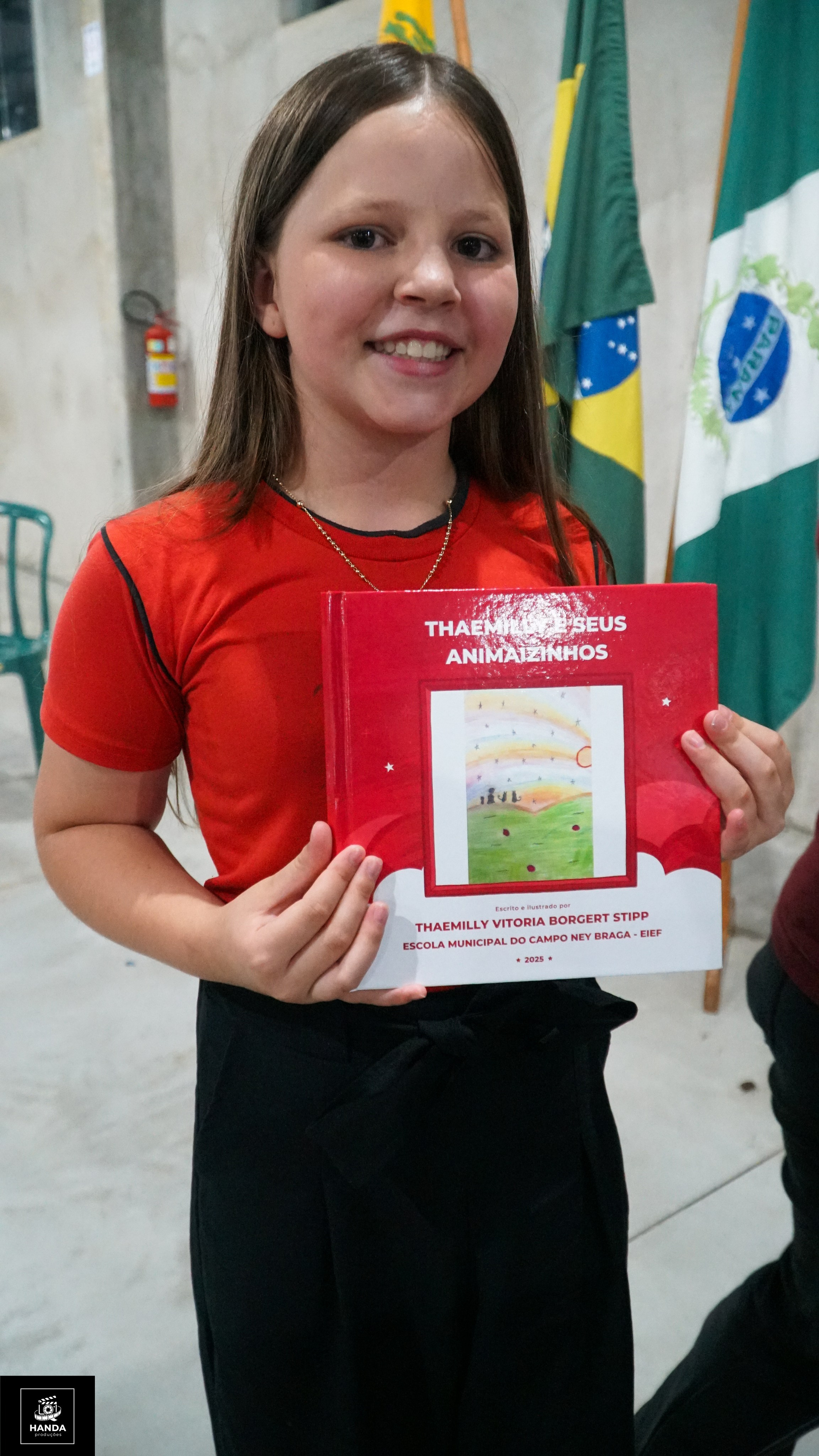 Noite autógrafos colégio Aurélio Buarque de Holanda. Handa Produções