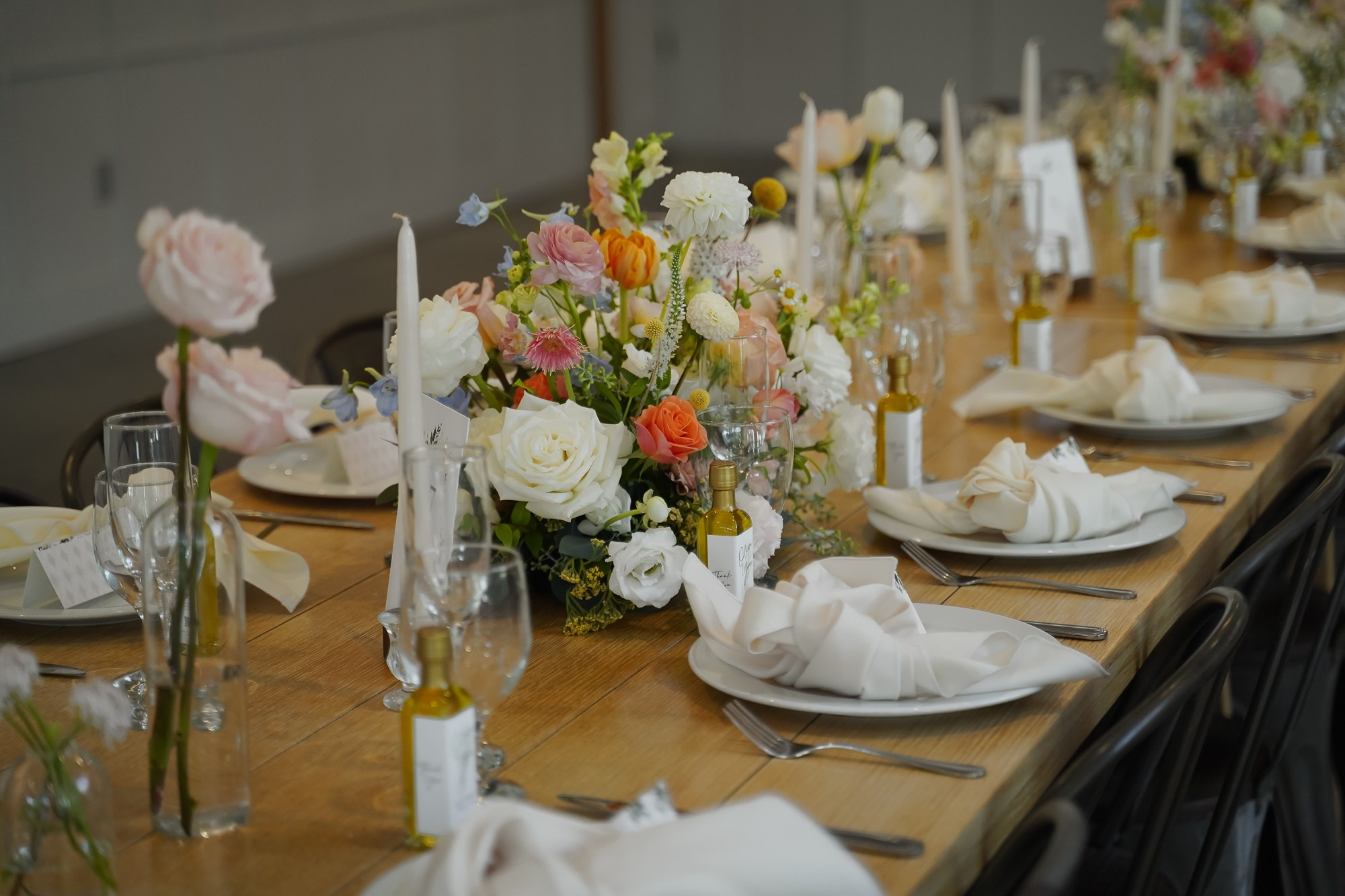 Elegant wedding reception decorations