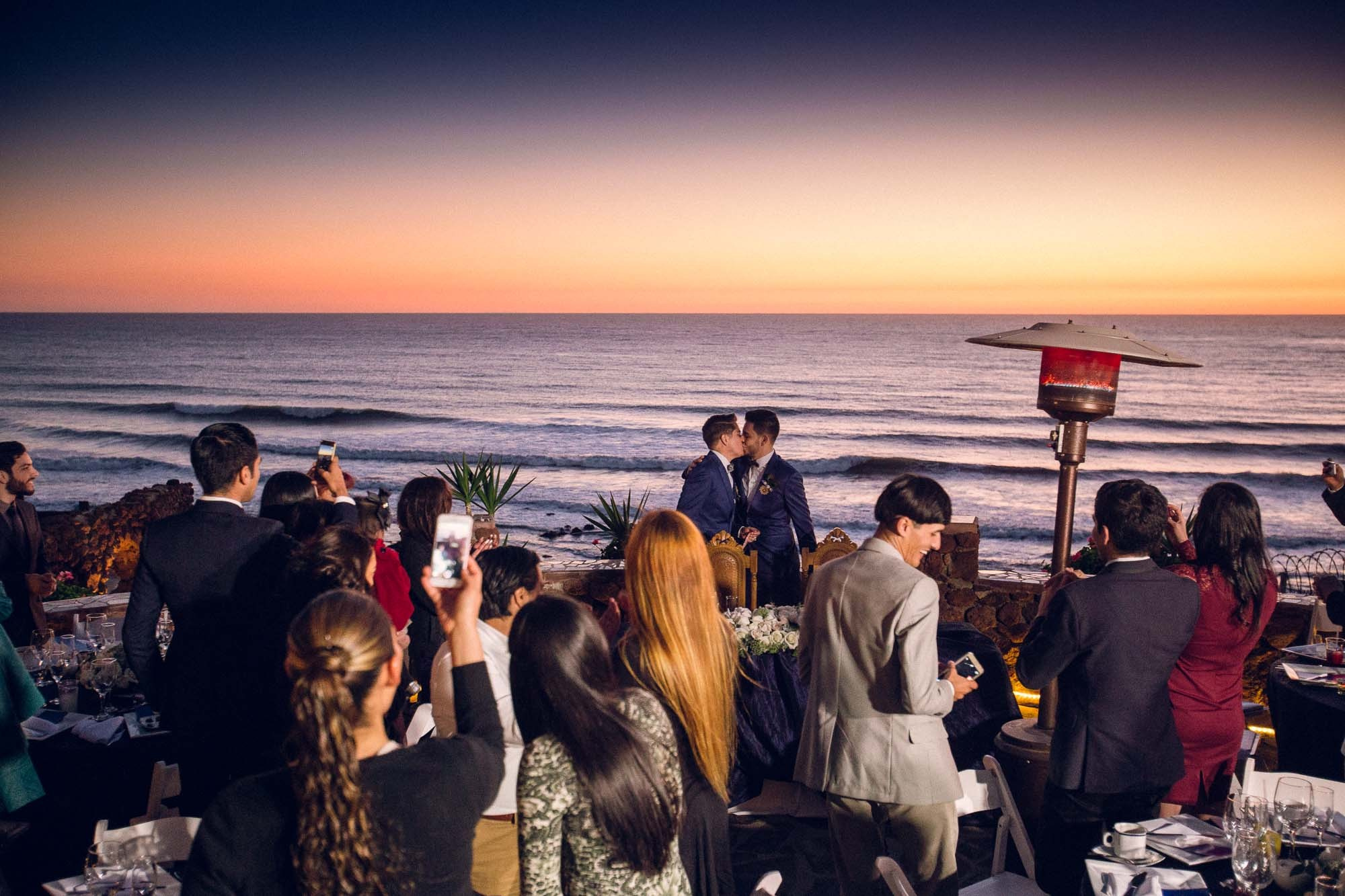 Two Grooms Valle de Guadalupe. Estudio de fotografia en Tijuana