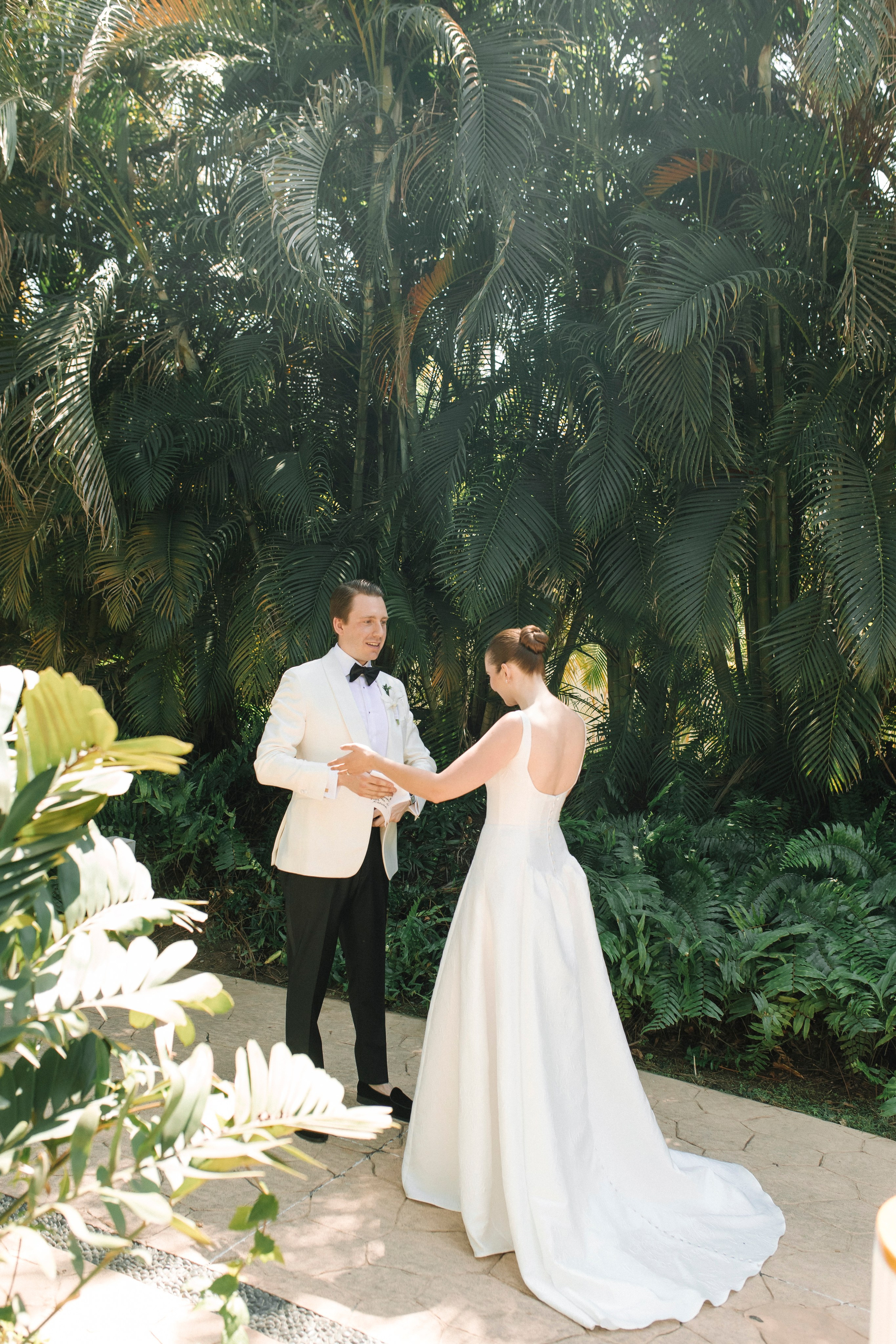 Tizate Sea Garden. Wedding photographer Mexico Sayulita Puerto Vallarta Punta Mita Cabo