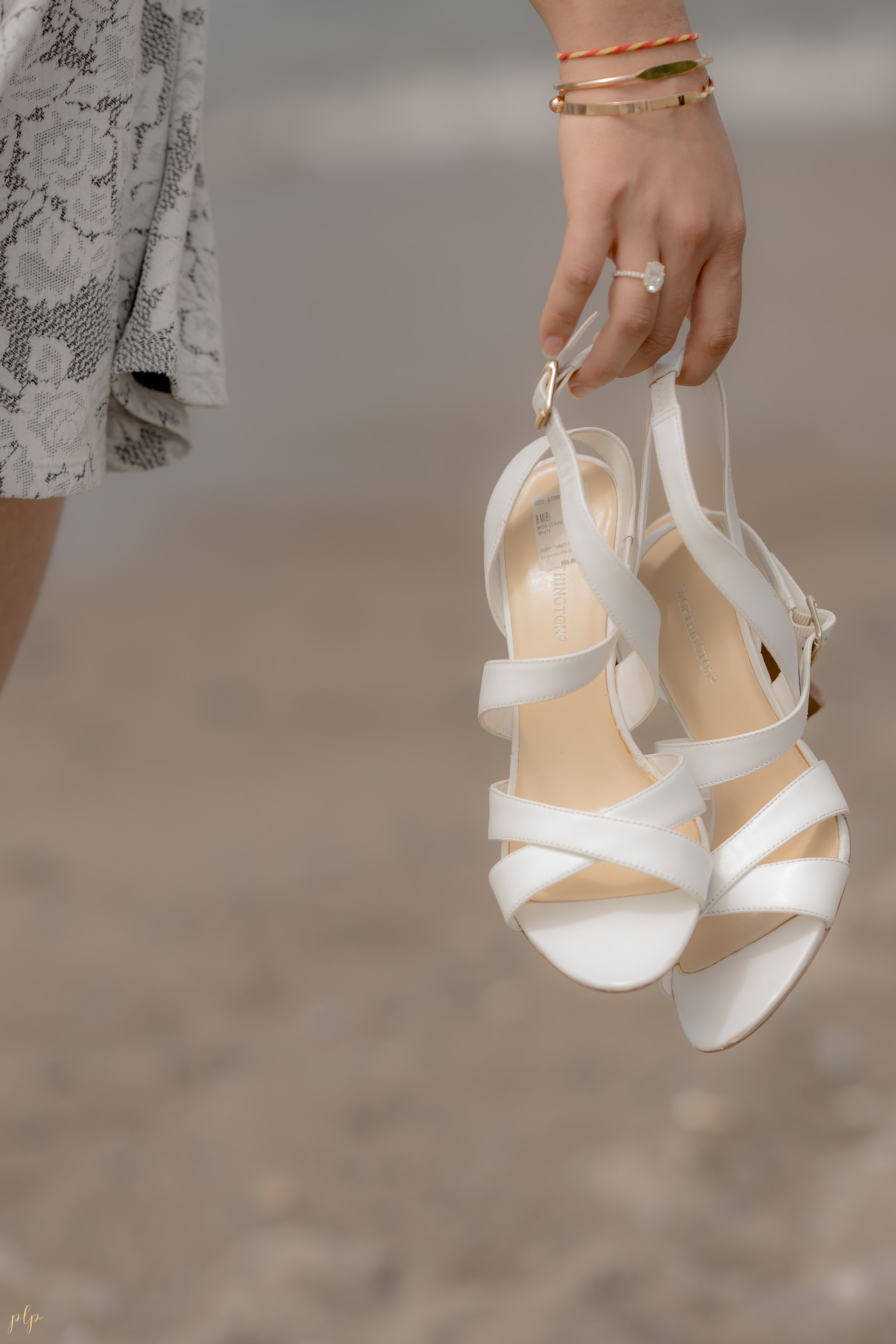 Dhairya and Krupali. Wedding Photographers and Filmmakers