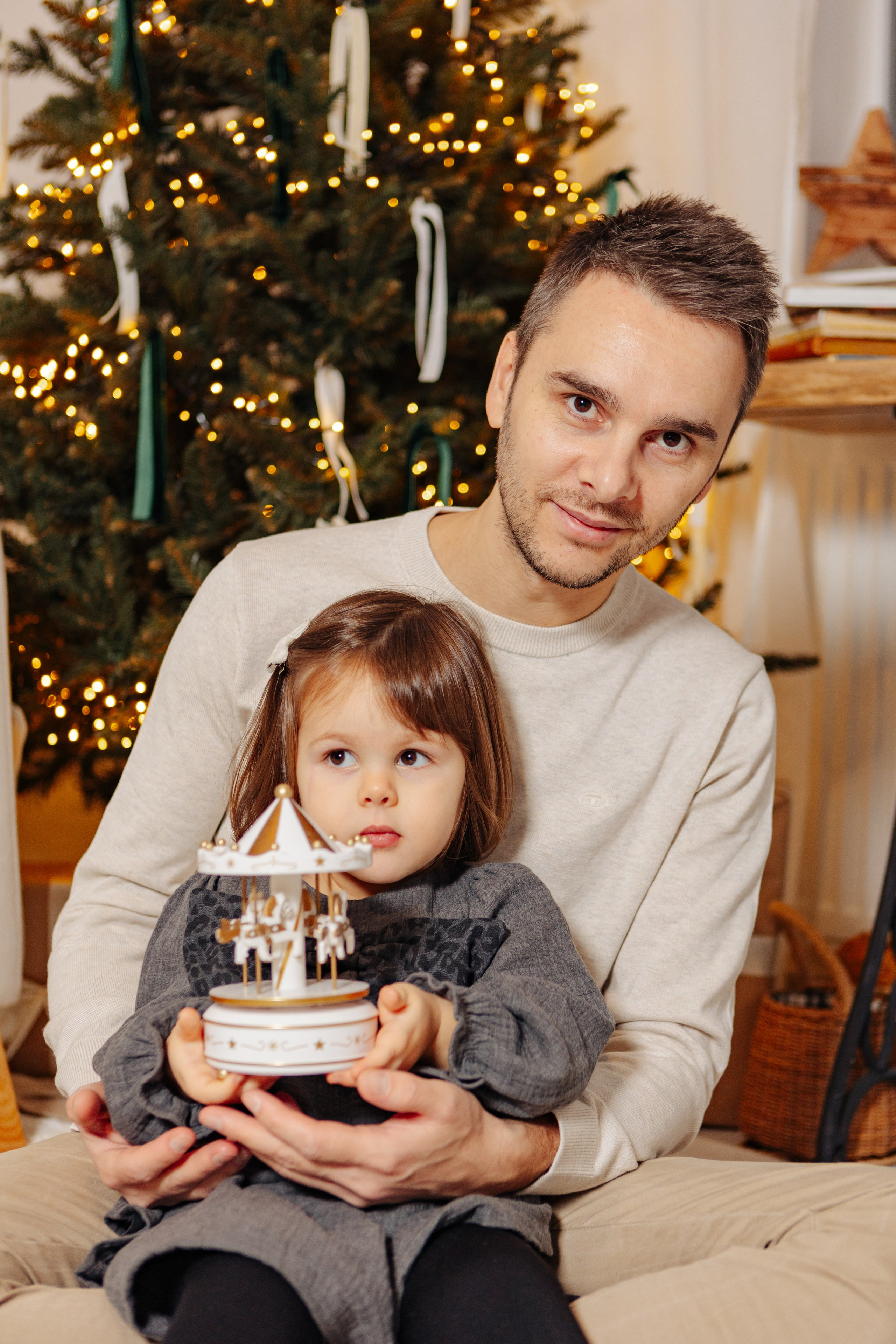 Familia Codreanu. Cristina Andronache fotograf Brașov fotograf de familie fotograf de nunta Brașov
