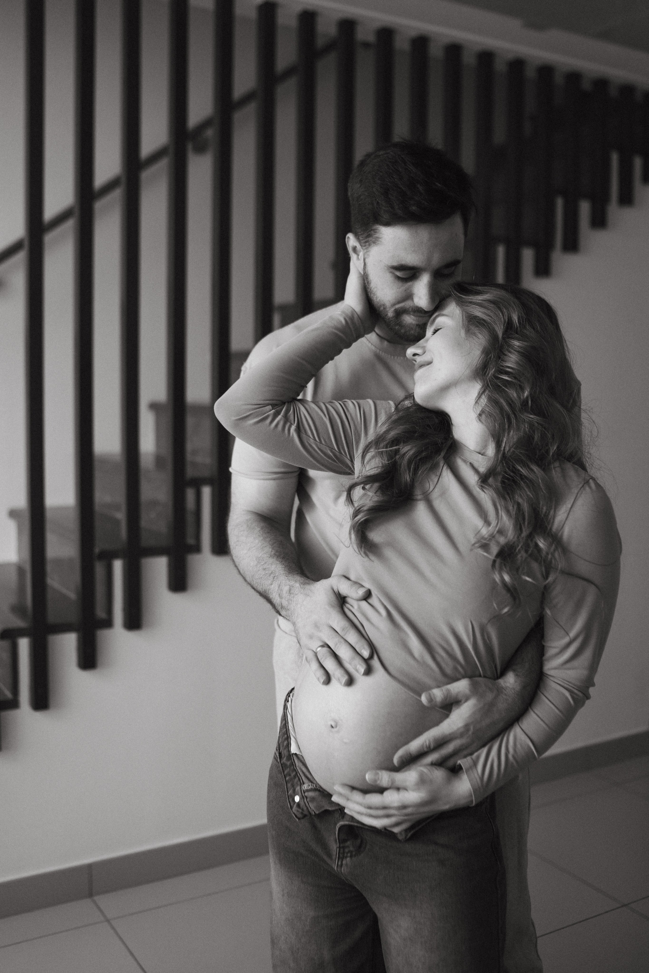 Dasha and Jenya. Maternity. Family photographer in Saudi Arabia