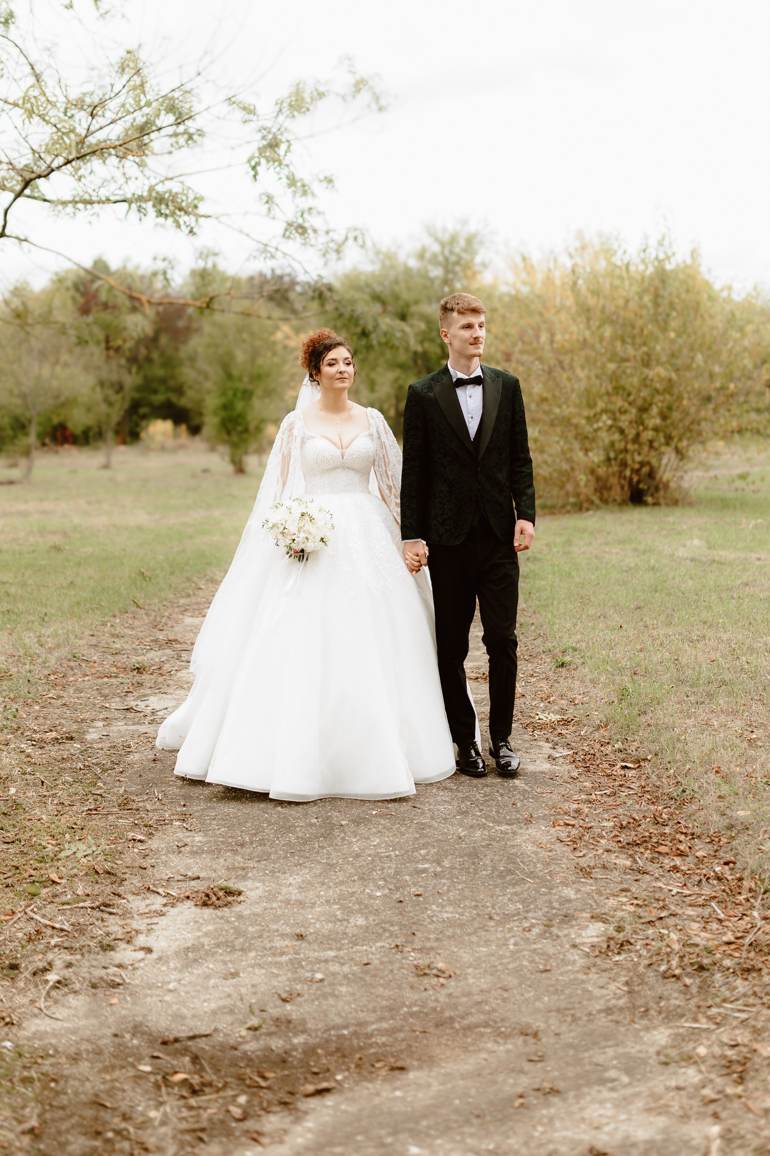 Alexandra & Adrian 🍀🧡🌿. Stefan Teodorescu — Fotograf de Nunta Ploiesti