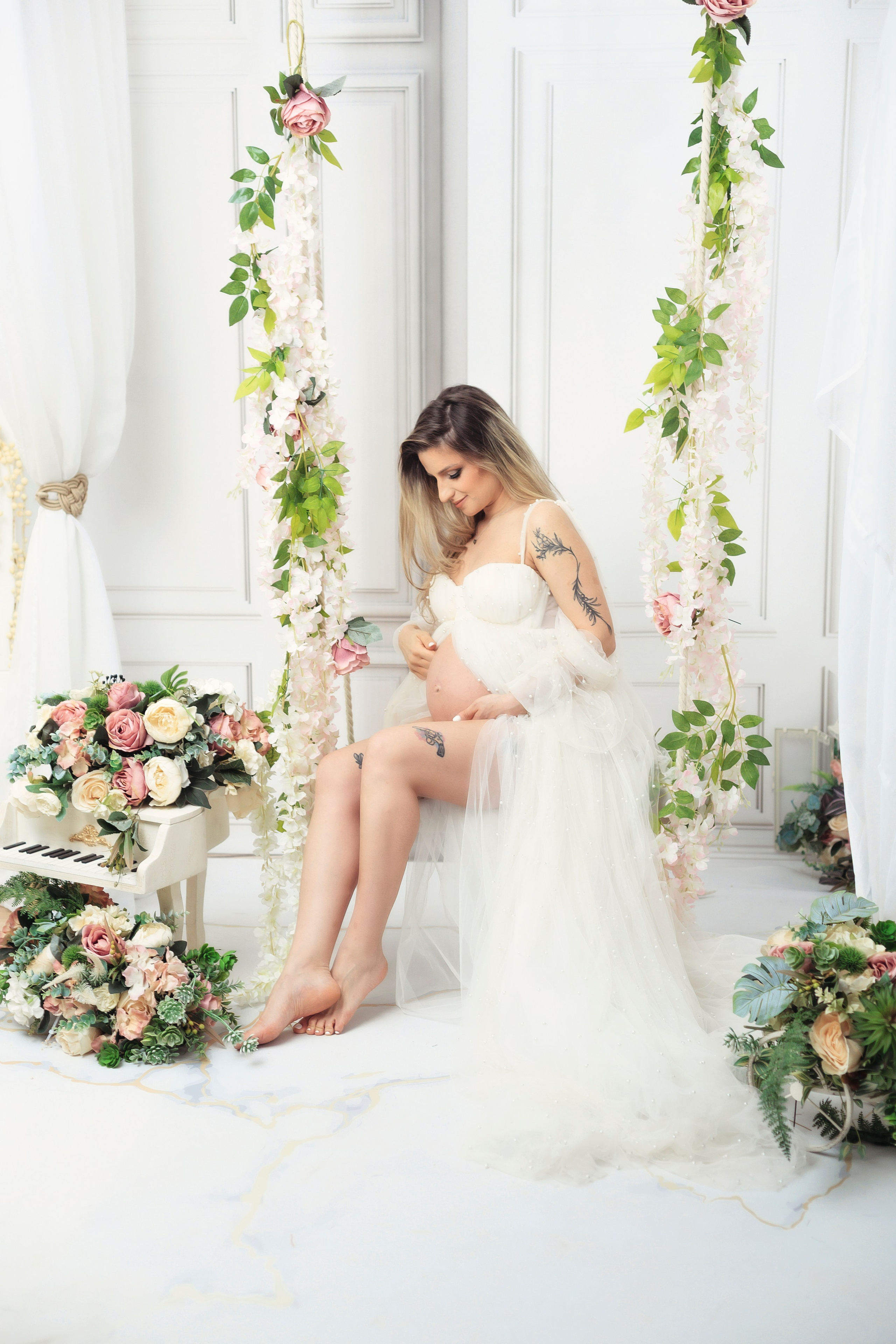 Elena Mascan – Fotograf newborn, maternitate, portret, smash the cake & branding personal | La Femme Studio Photograpy|Constanţa