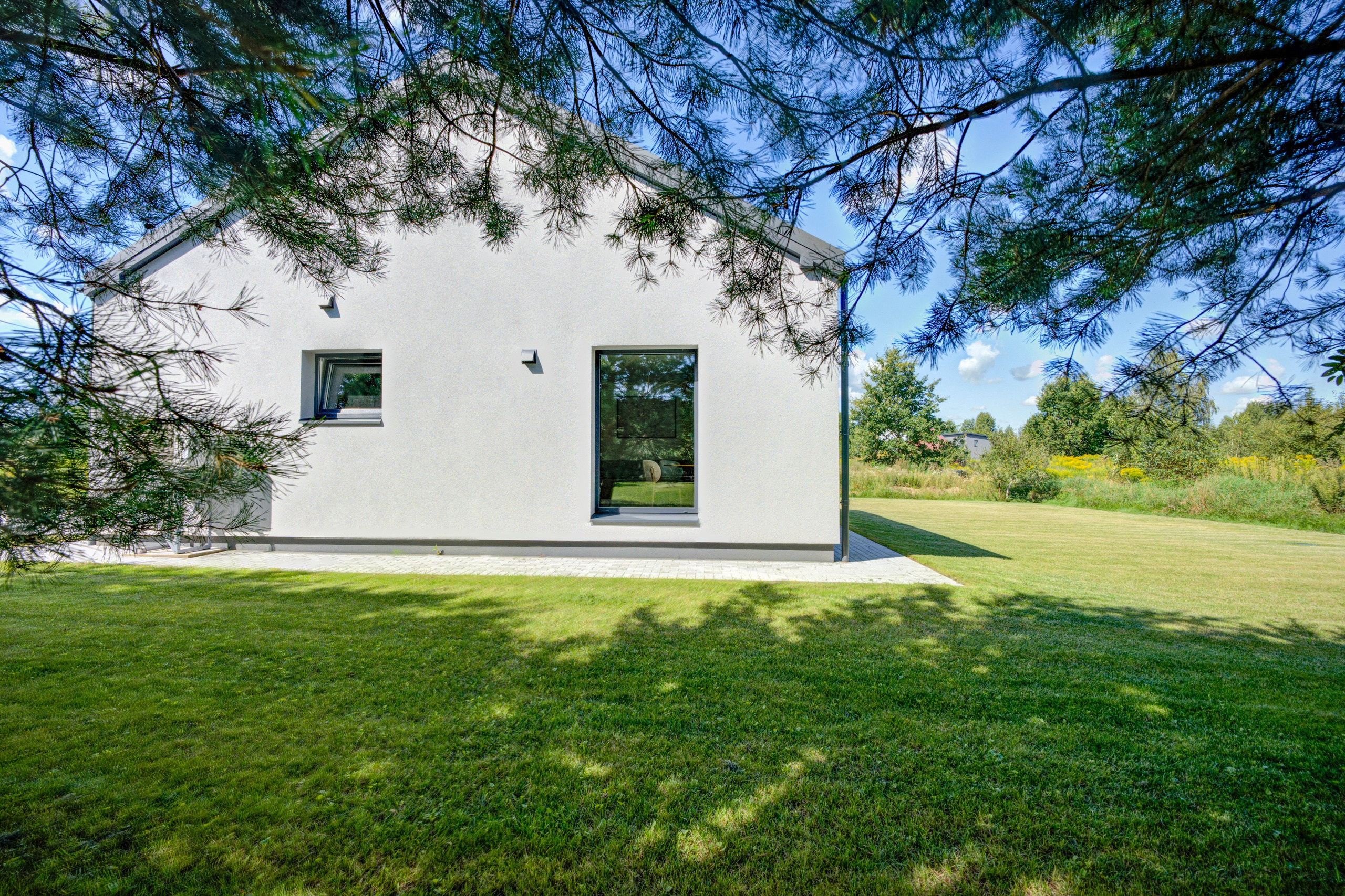 Namo fotografavimas su dronu Vilniuje