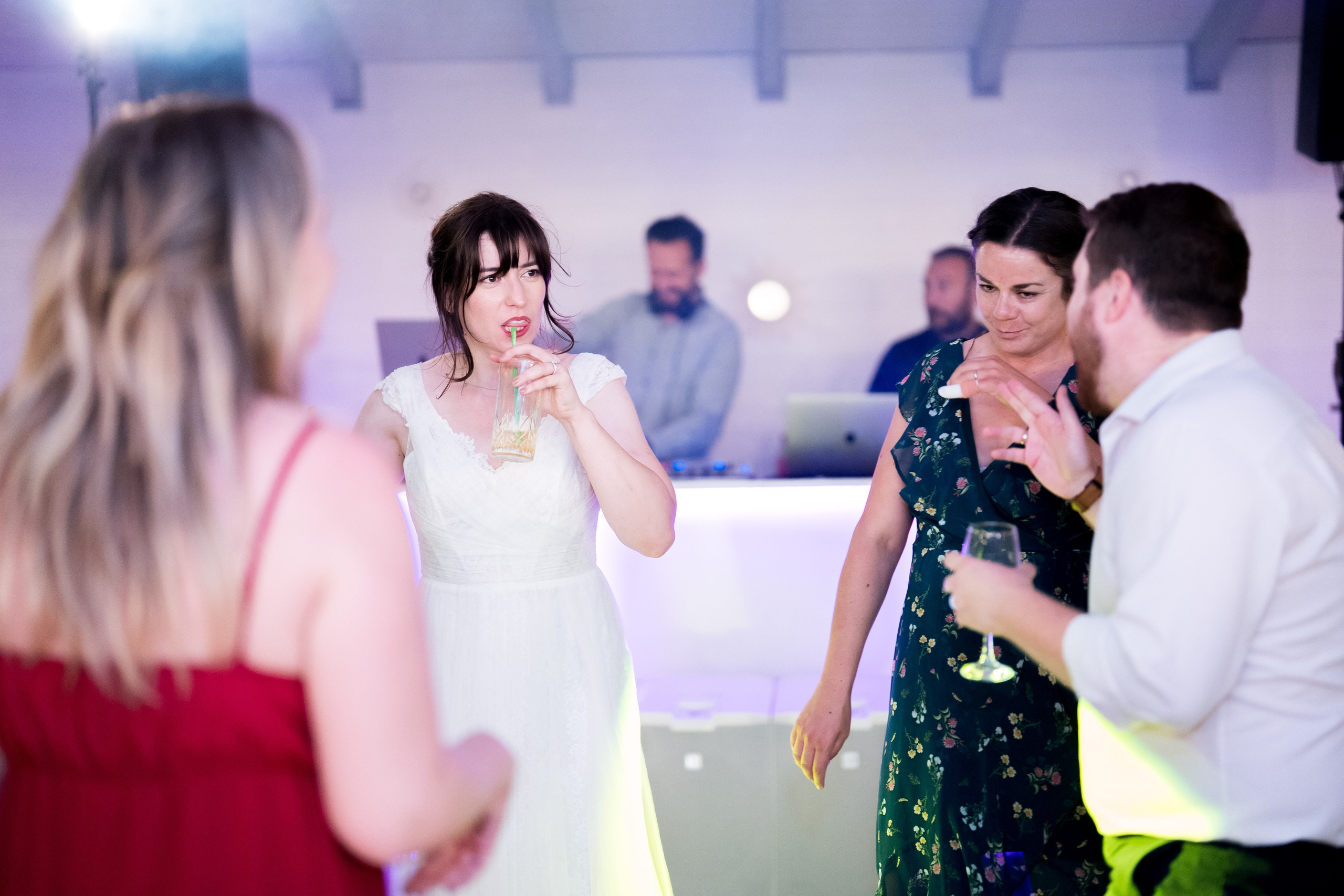 PARTY. Gabriel Florea — Fotograf nuntă București