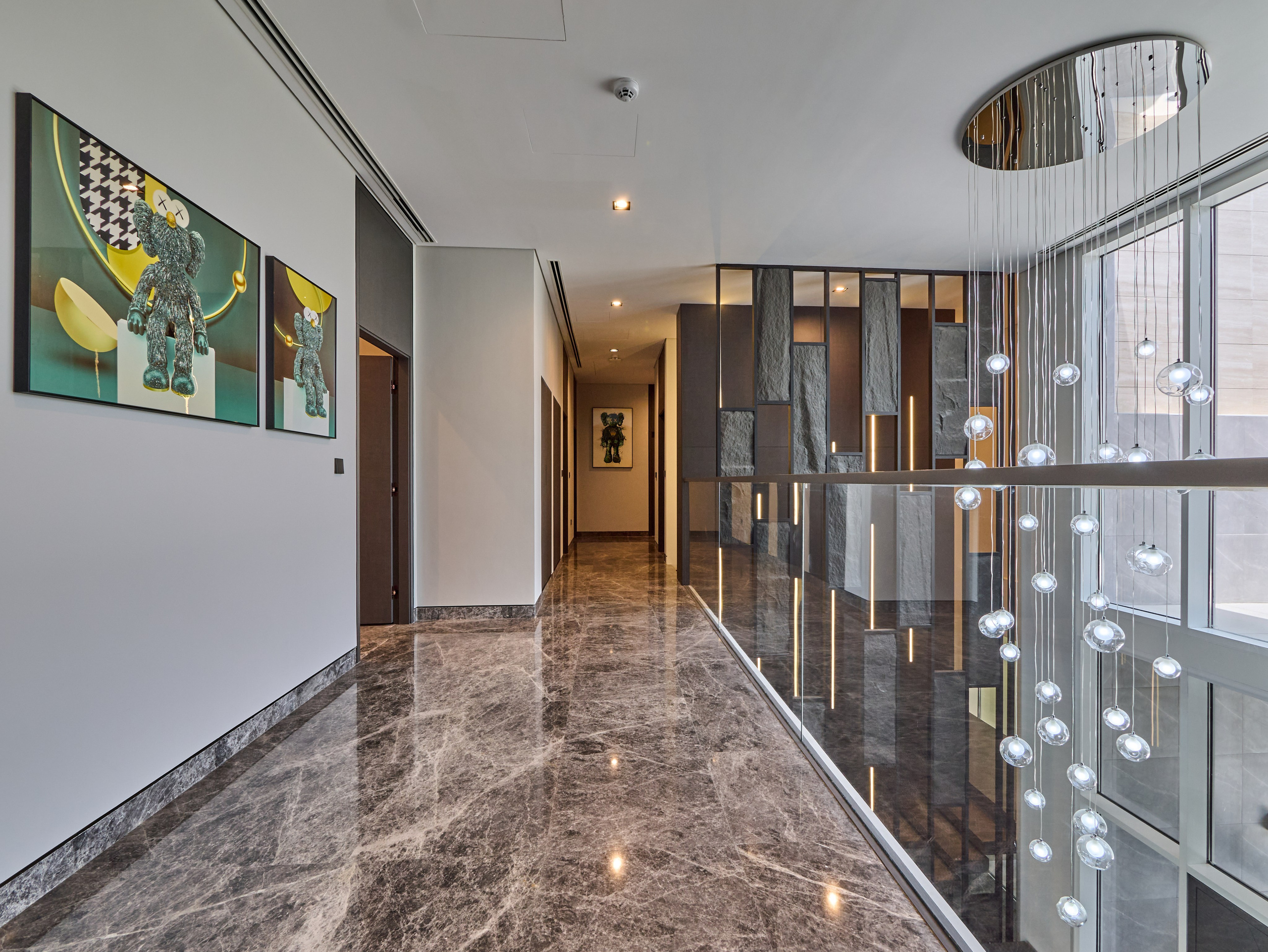 Real Estate Photography in Dubai — Interior & Villa Photos for Bayut, Airbnb, Property Finder. Hotel Photographer in Dubai — Interiors & Commercial by Oleg Novikov