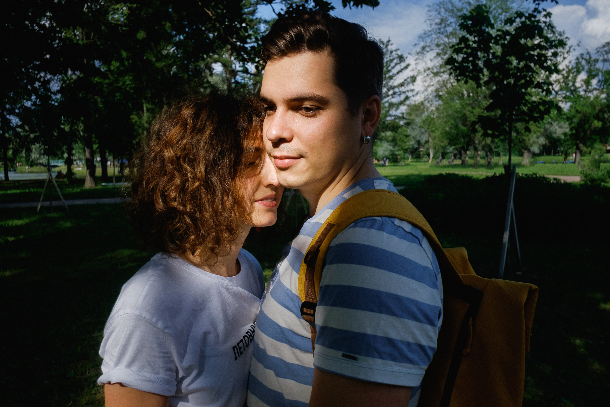 Olive, Marina and Nikta. Portrait and reportage photographer