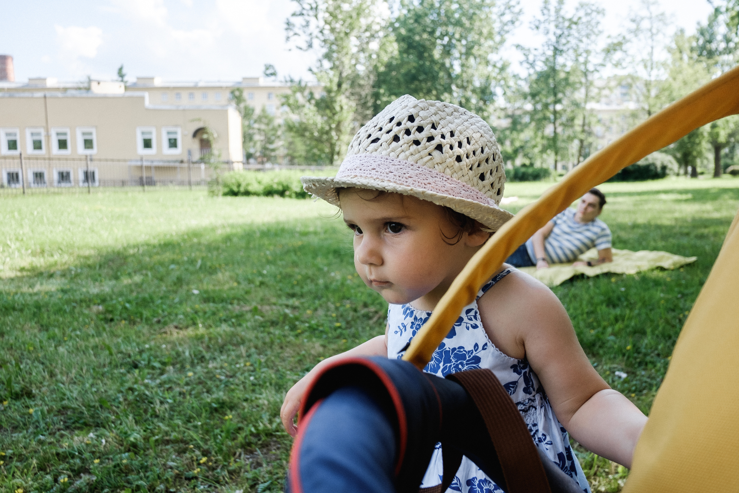 Olive, Marina and Nikta. Portrait and reportage photographer