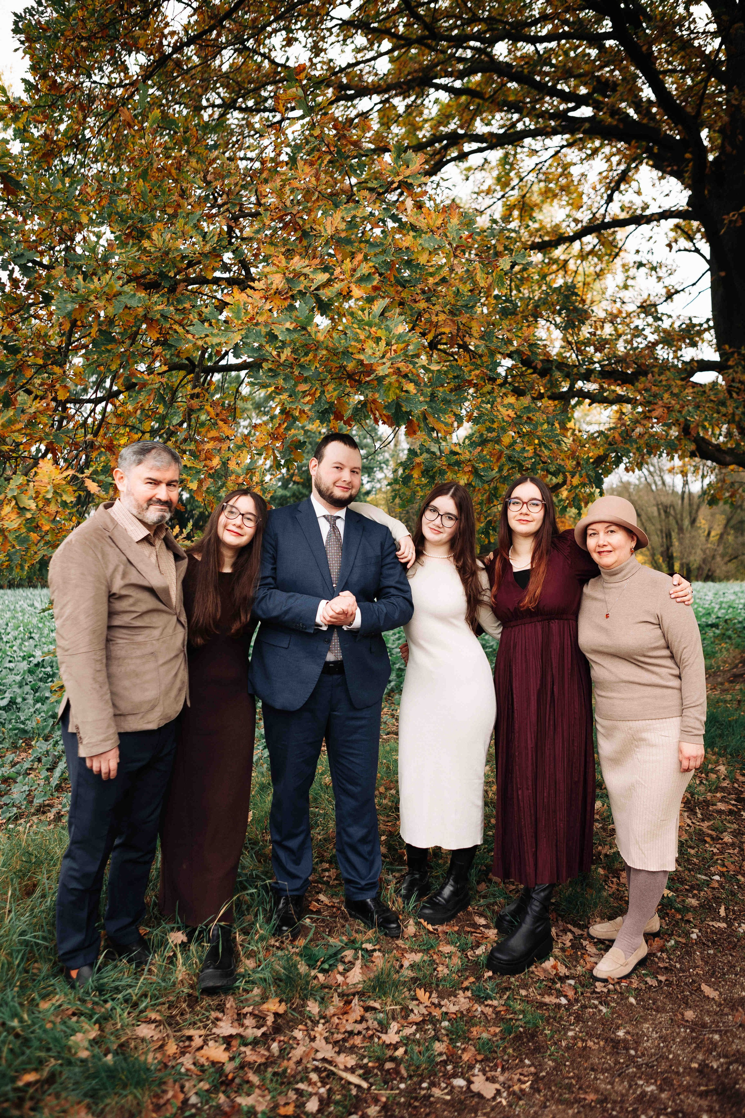 BIG OAK, BIG FAMILY. Https://shi-photo.com/