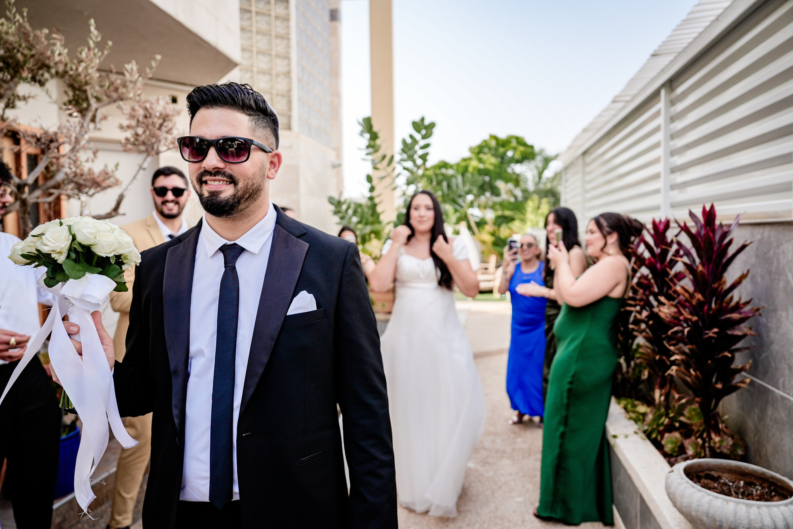 May & Aviel. לופו צלמים — צילום חתונות ואירועים