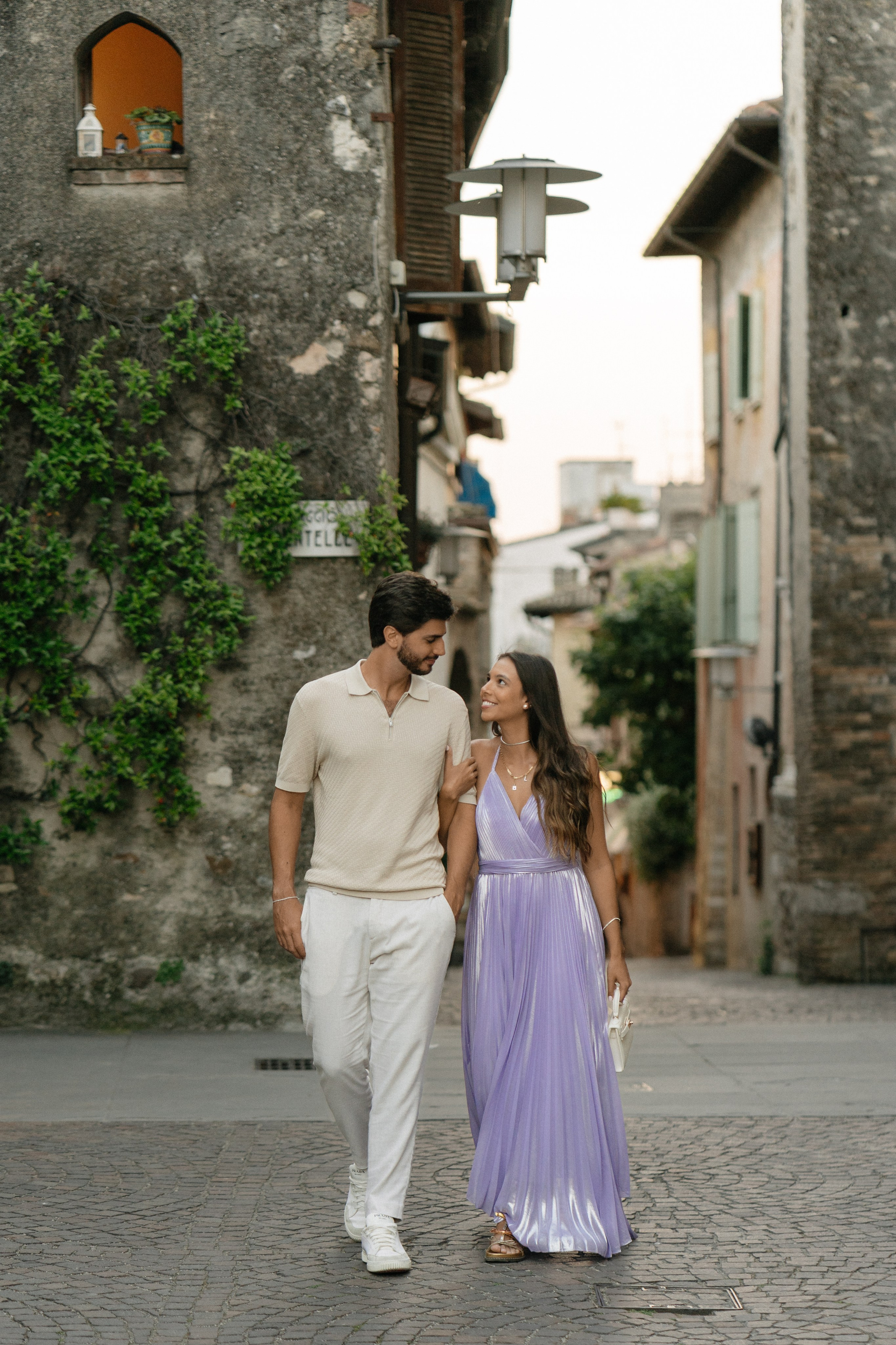 L & B (Sirmione, Lake Garda, Italy). Marriage Proposal Photographer in Verona, Lake Garda and Dolomites| Diana Fedrigo