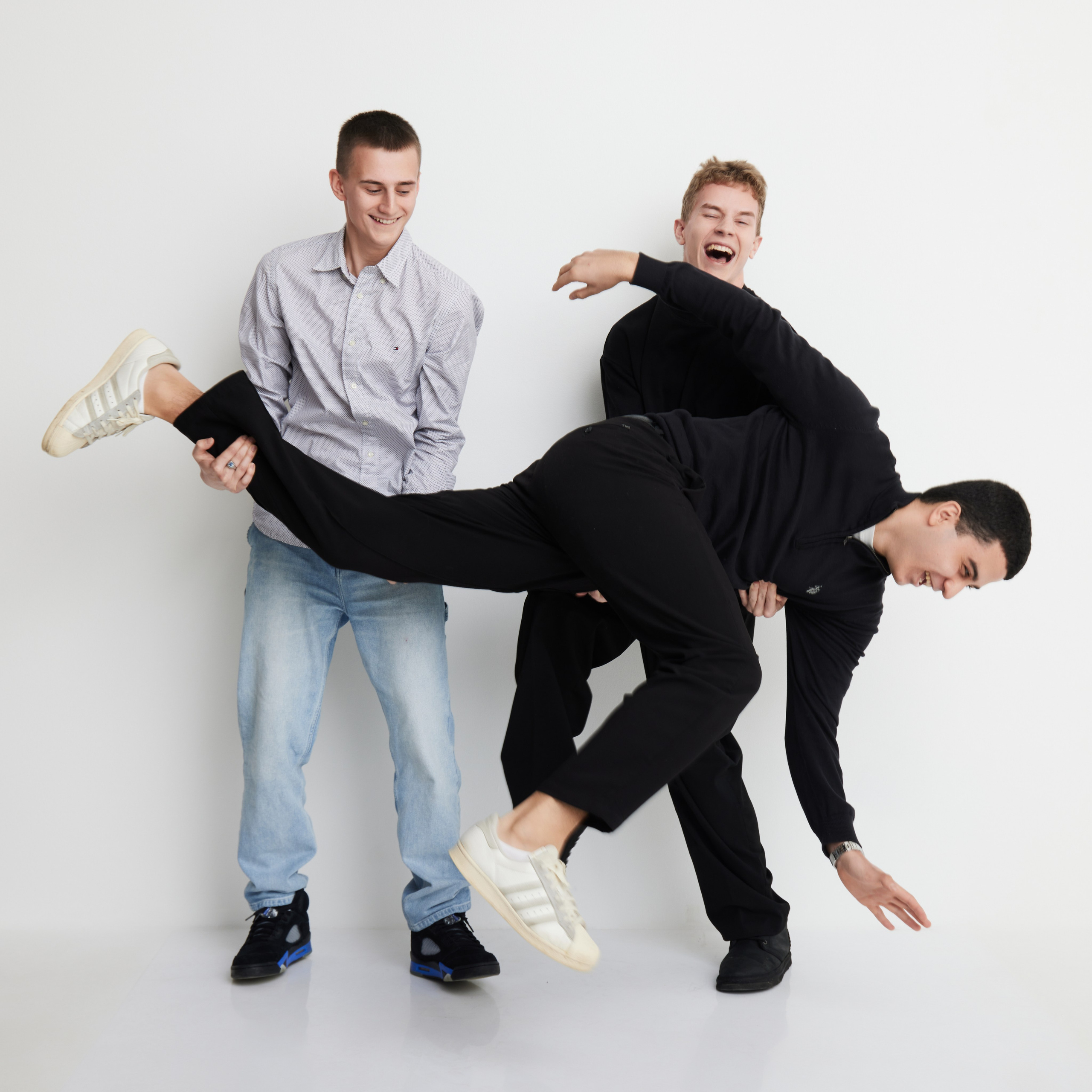 Izlaiduma albumi, studija SUPERALBUMI, Rīga