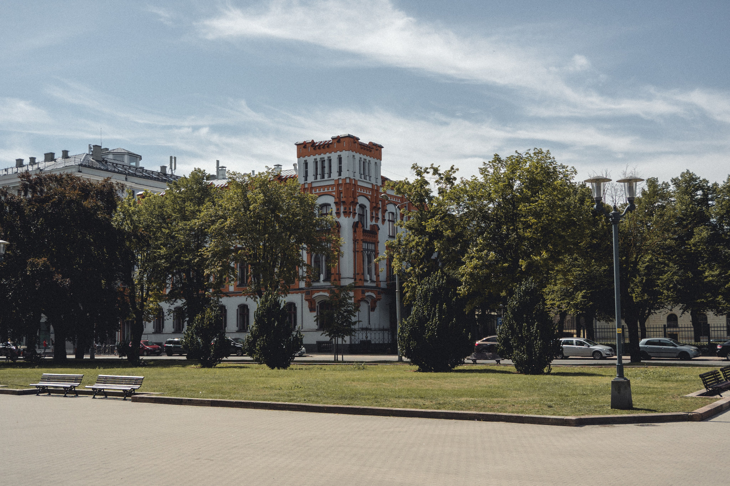 Voyage à Riga. Photographe sur Cote d’Azur. Portraits de familles, couples, enfants, événements